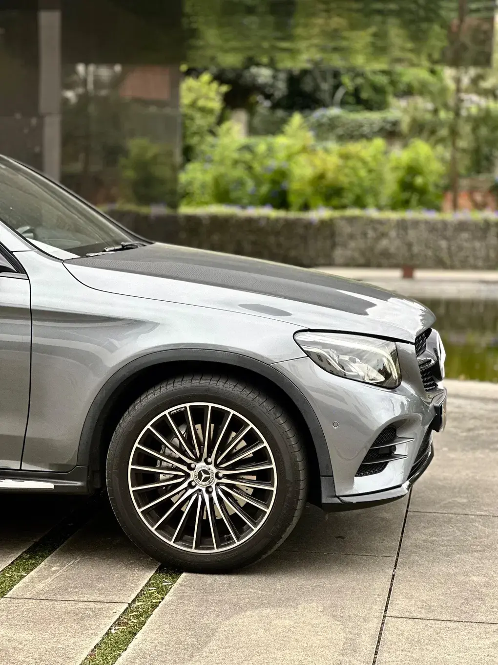 Mercedes-Benz GLC 250 d Coupé AMG Line 4-Matic 16