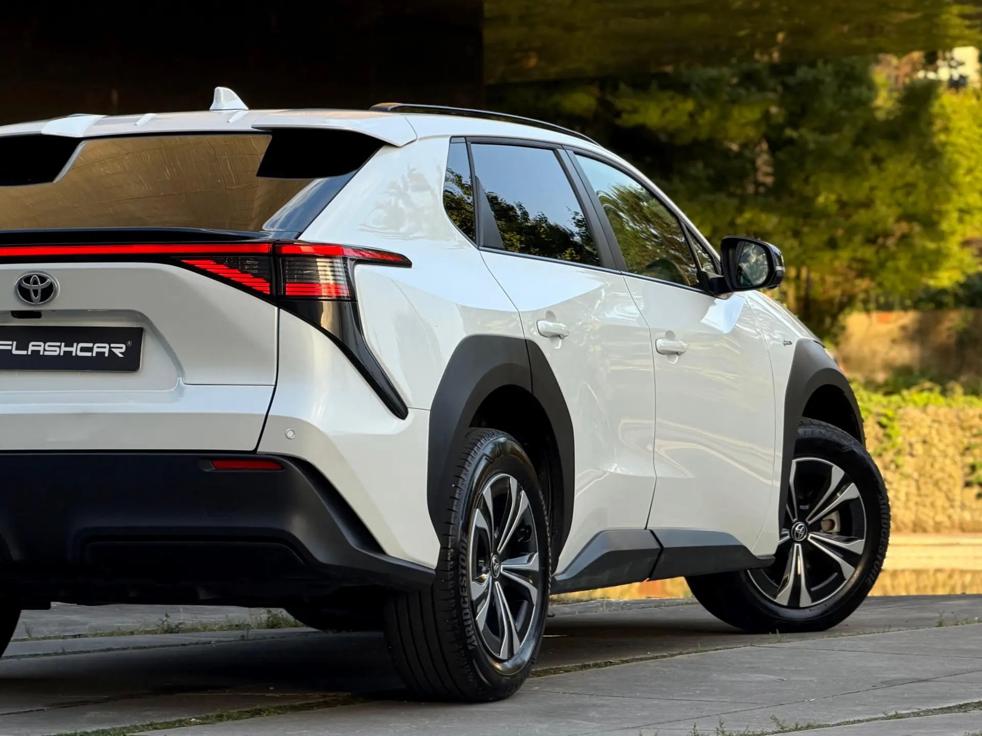 Toyota bZ4X 71,4 kWh Lounge 29