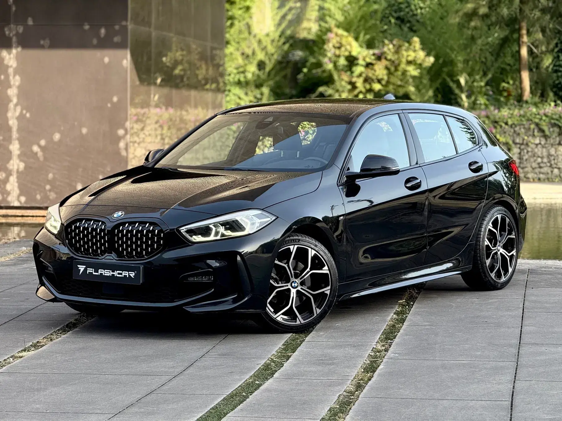 BMW 118 i Pack Desportivo M Auto 13