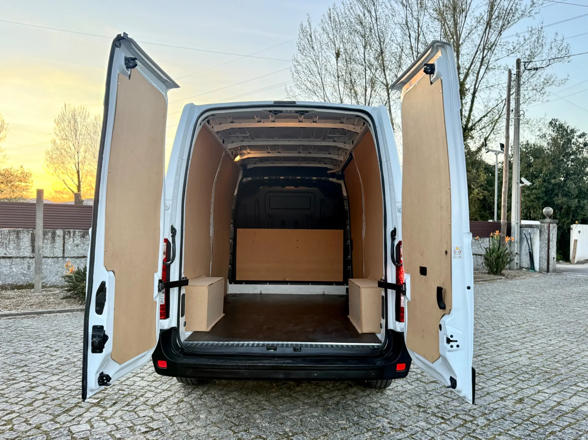 Renault Master E-Tech L2H2 3T5 Advance Autonomia Urbana 16