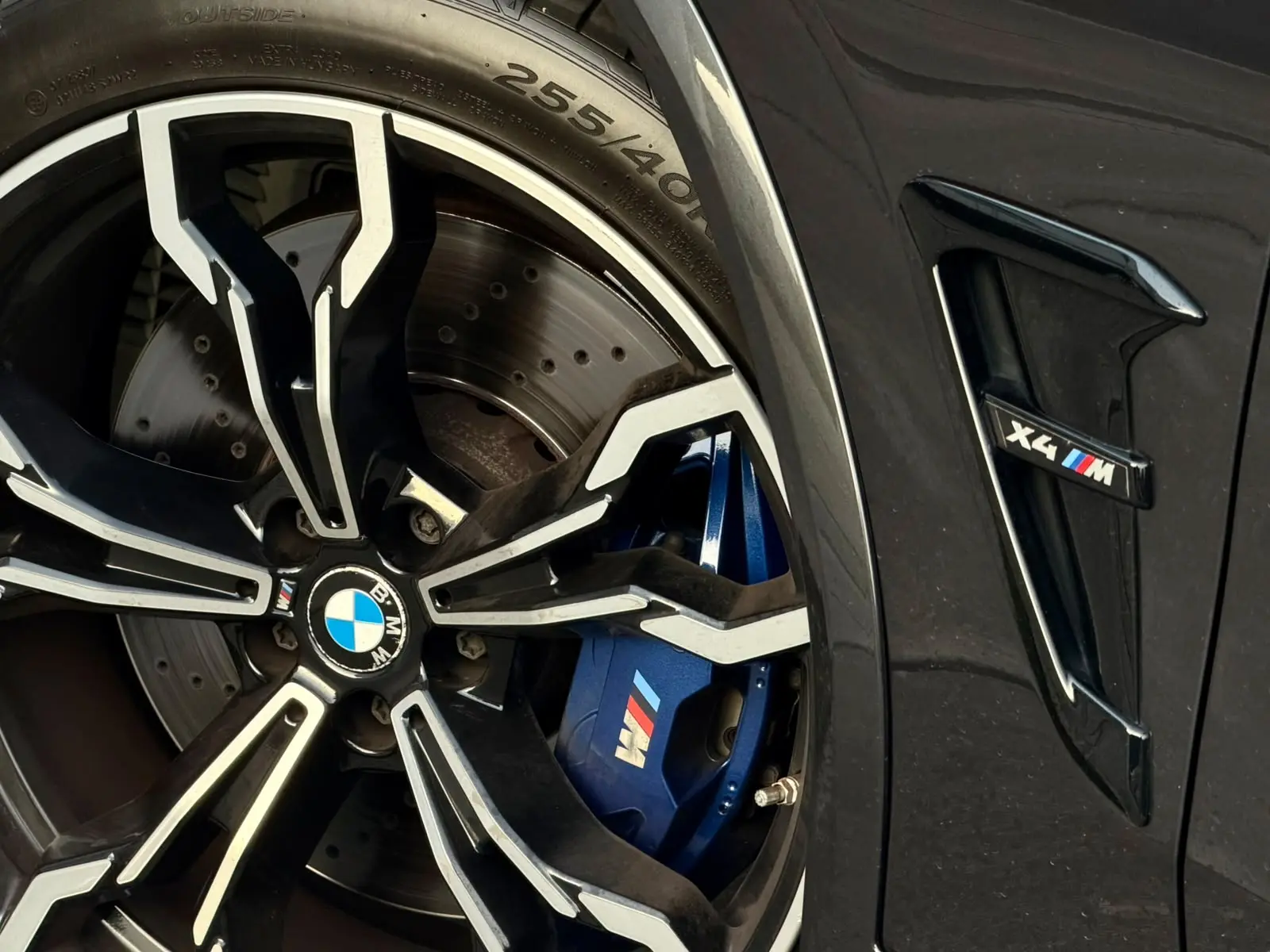 BMW X4 M Competition 56