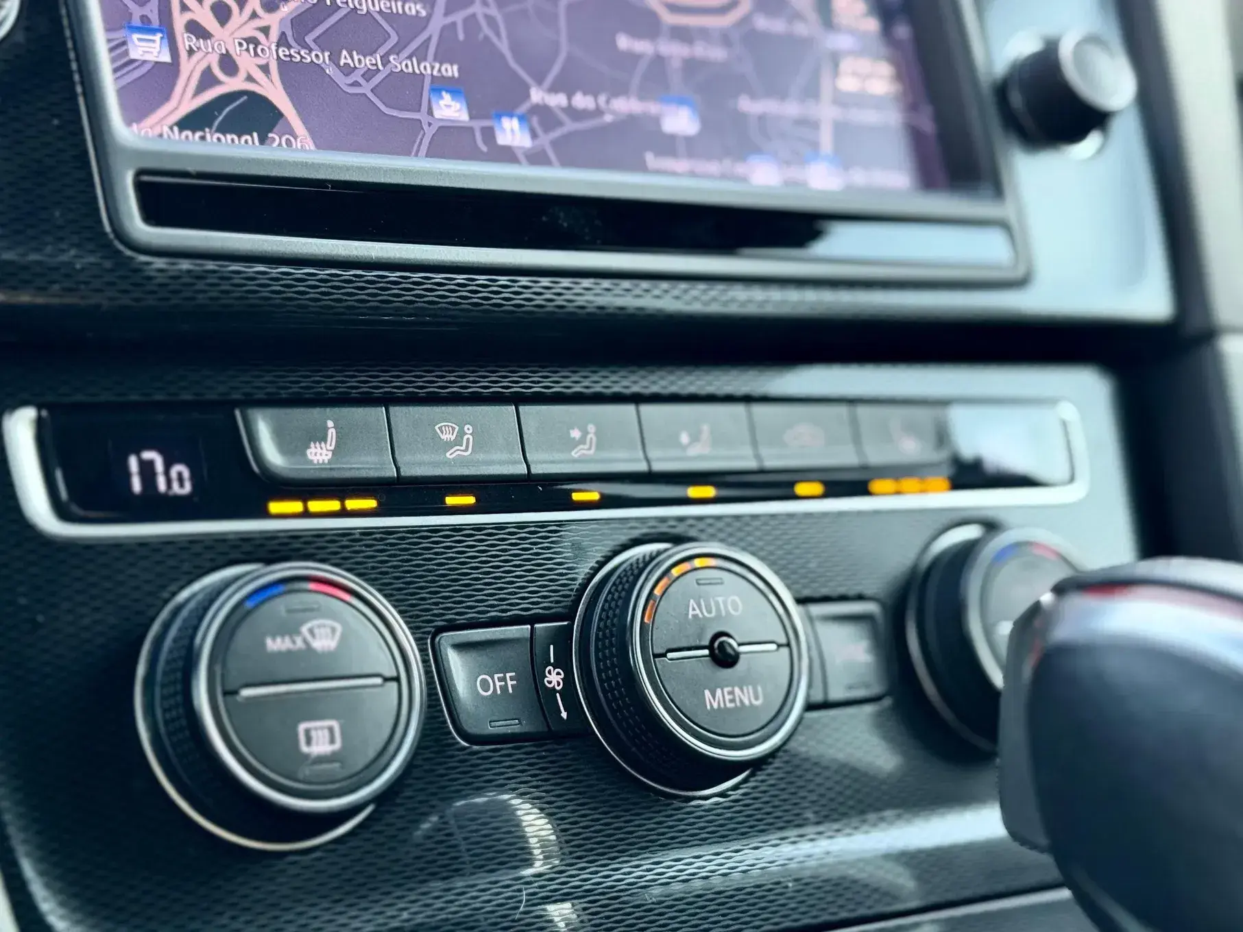 Volkswagen Golf 20