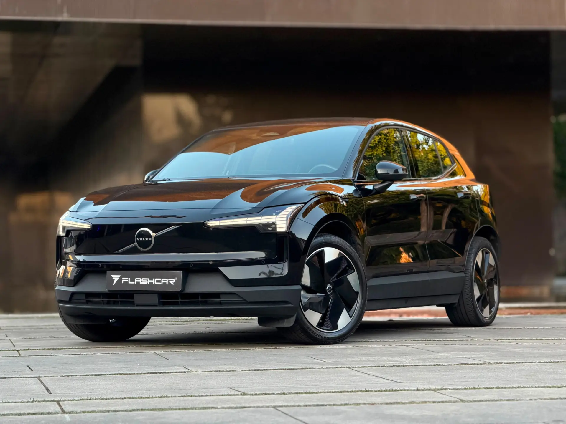 Volvo EX30 Twin Motor Performance AWD Plus 21