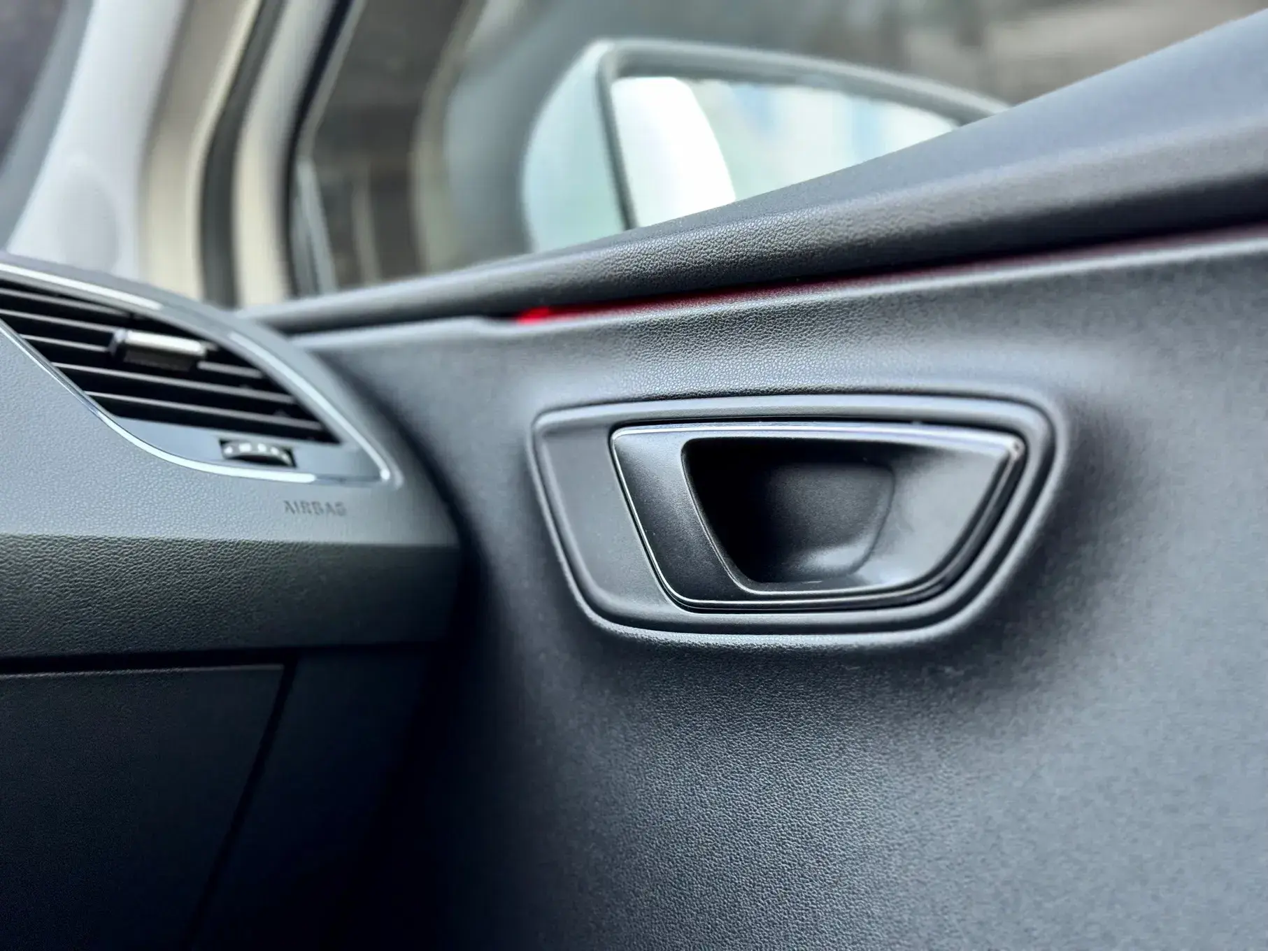 SEAT Leon SC 2.0 TDI FR S/S 11