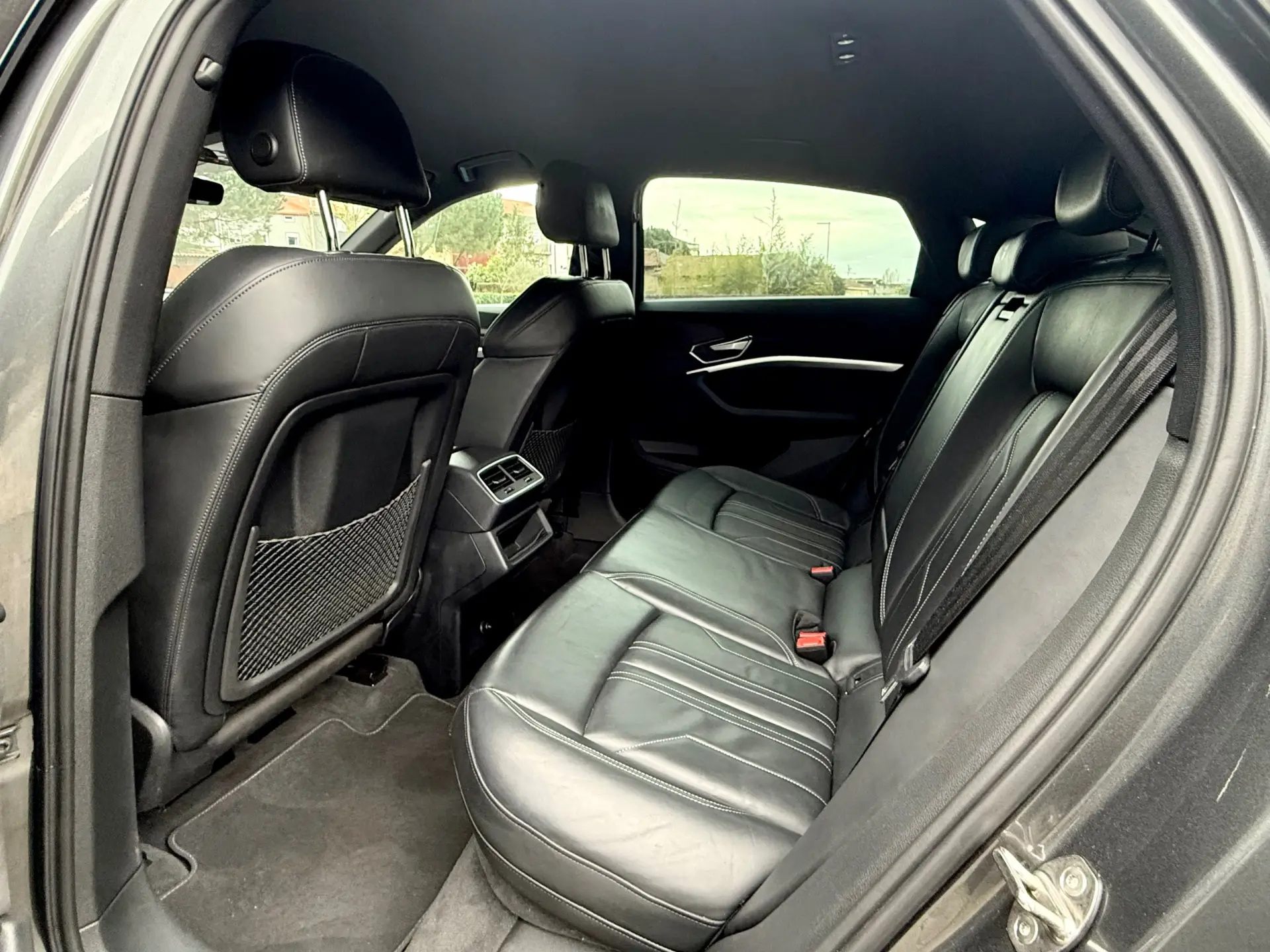 Audi e-tron Sportback 55 quattro S line 10