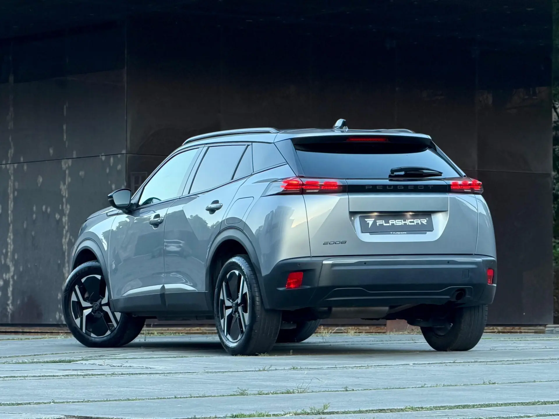 Peugeot 2008 1.2 PureTech Allure Pack 20
