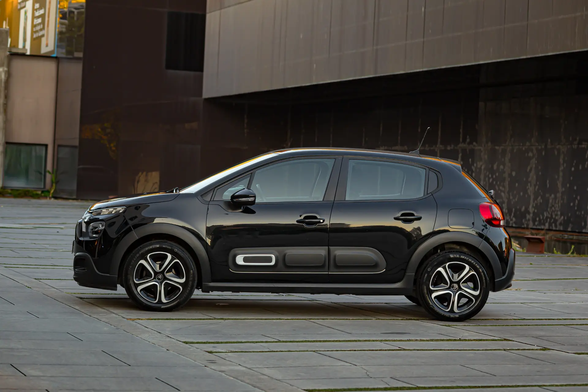 Citroen C3 1.2 PureTech Feel 9