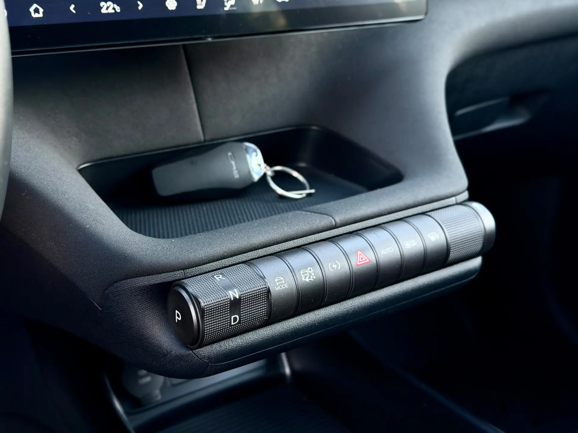 BYD Dolphin 60.4 kWh Design 19