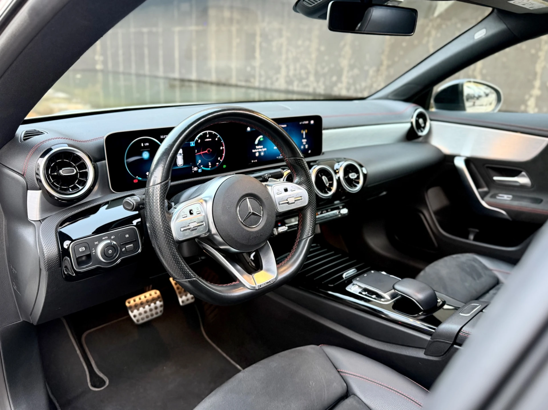 Mercedes-Benz CLA 200 AMG LOOK 35AMG 11