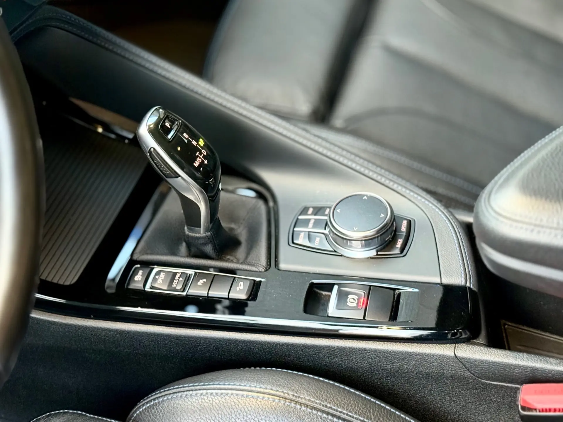 BMW X2 20 d sDrive Auto X Pack M 6