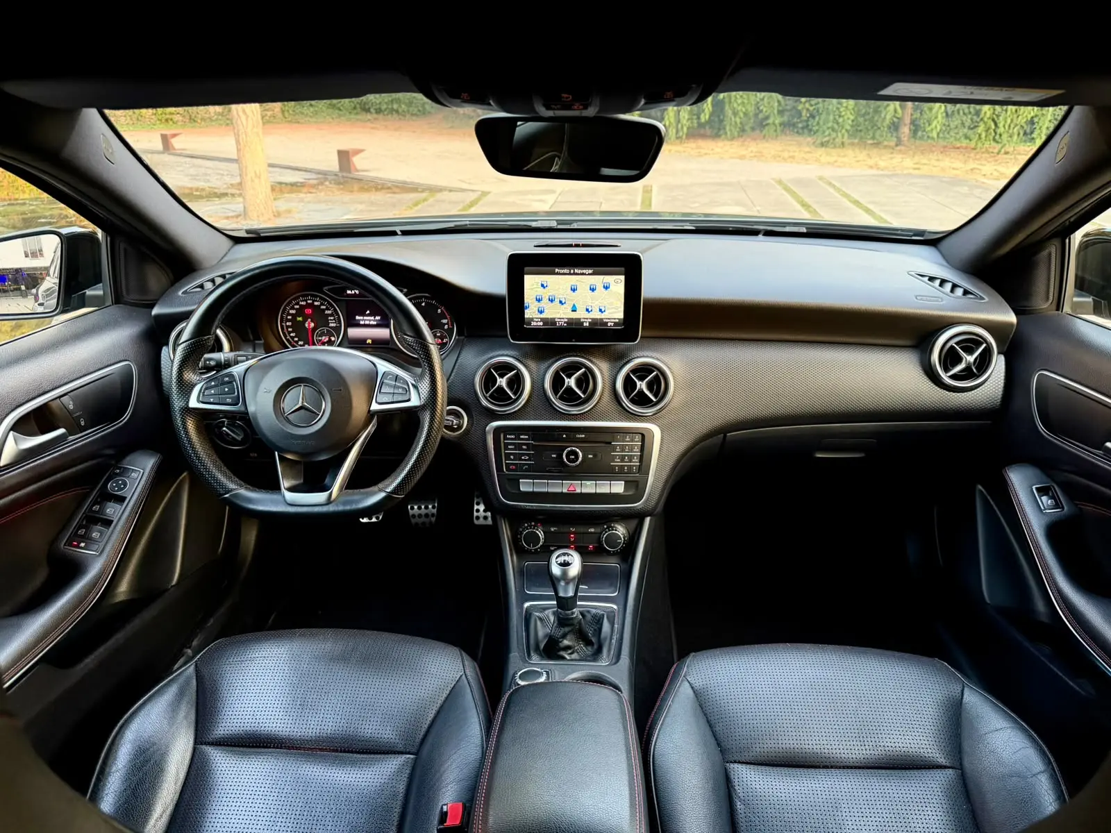 Mercedes-Benz A 180 AMG Line 20