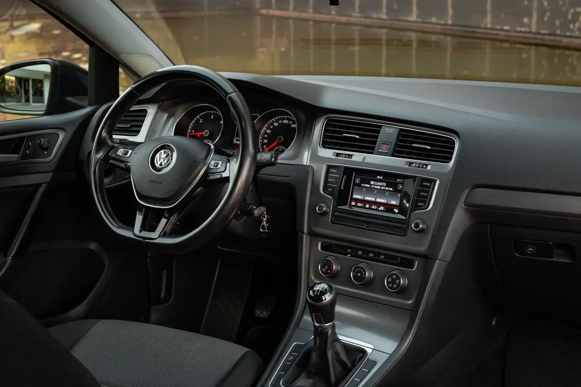 Volkswagen Golf 20