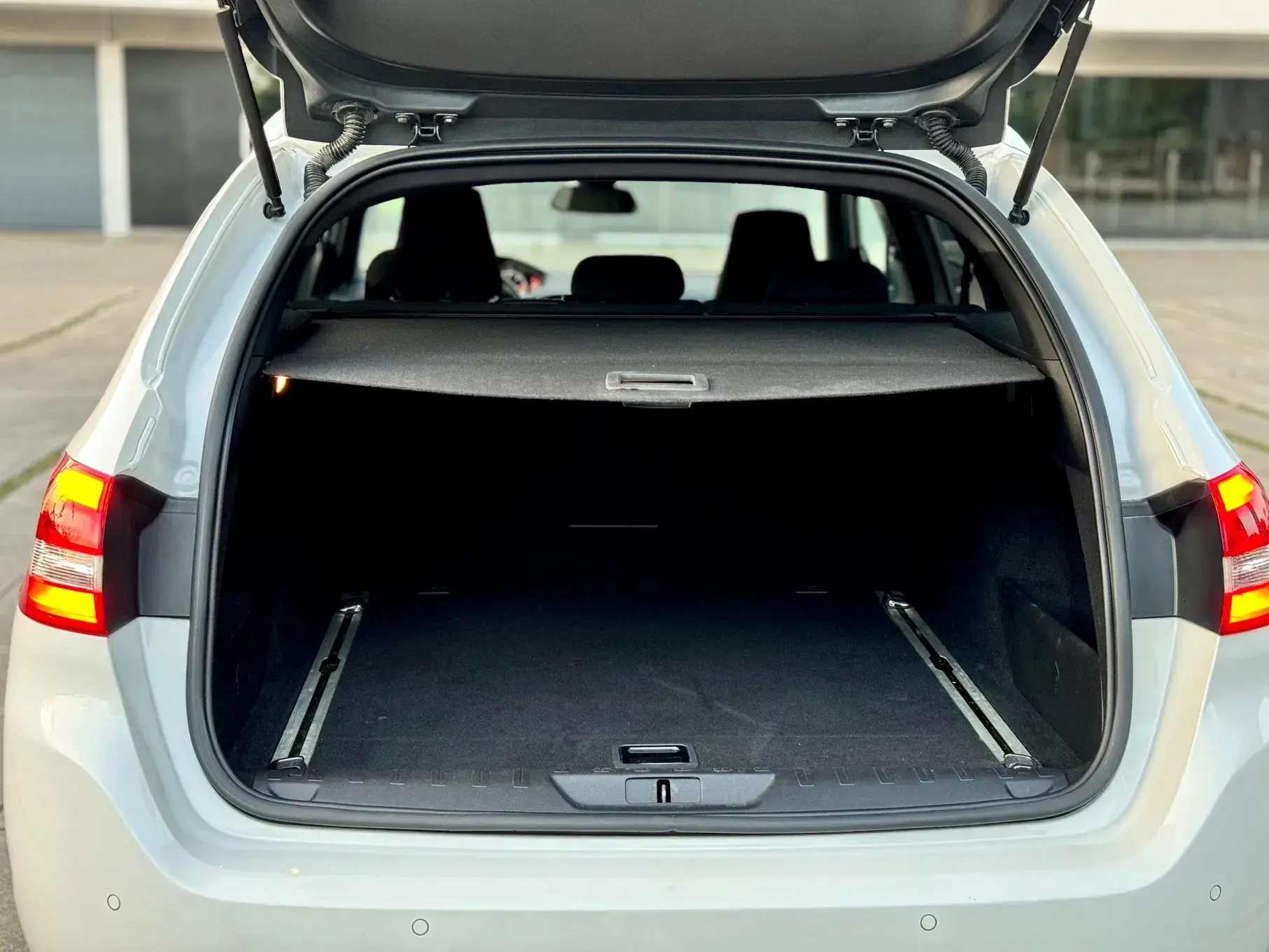 Peugeot 308 SW 1.5 BlueHDi GT Line 24