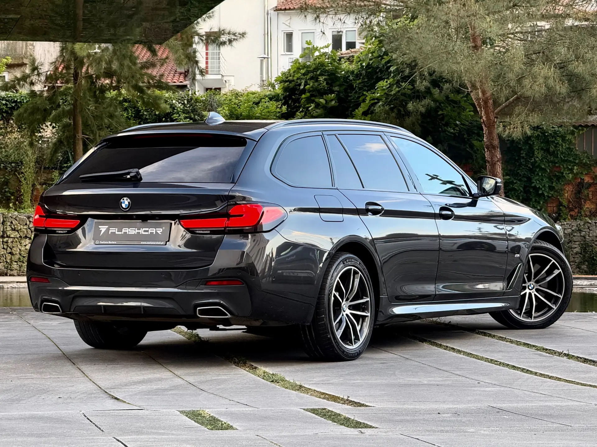 BMW 520 e Pack M 15