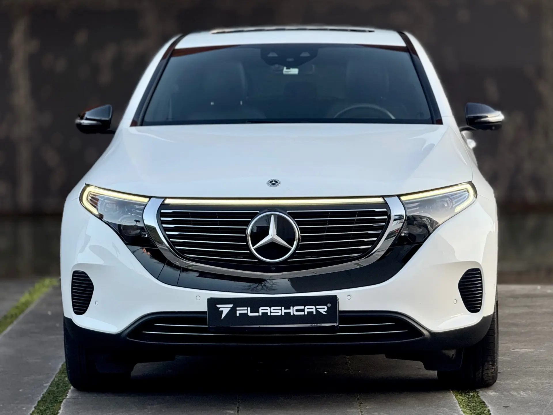 Mercedes-Benz EQC 400 4Matic AMG Line 14