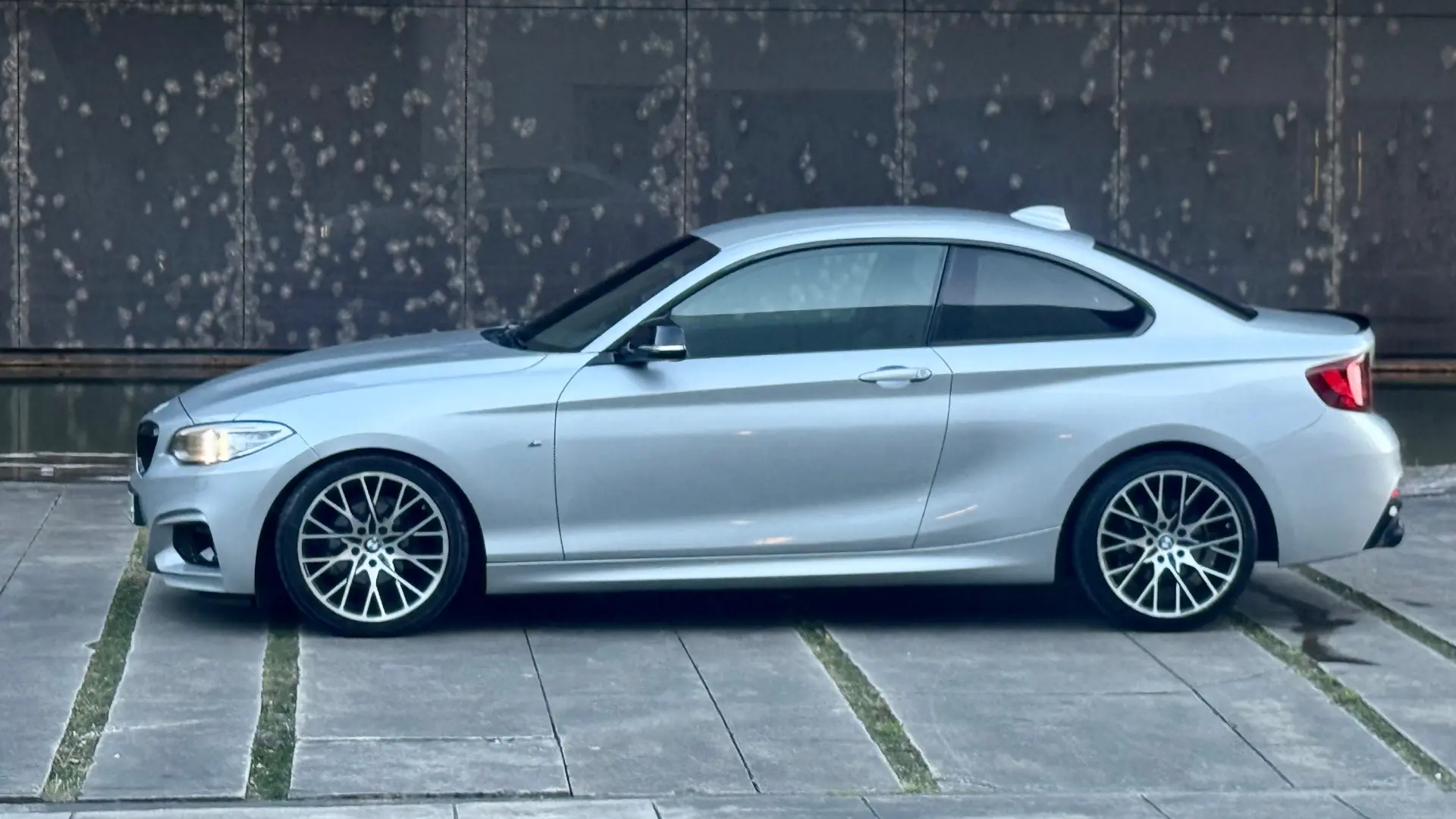BMW 218 Pack M 33