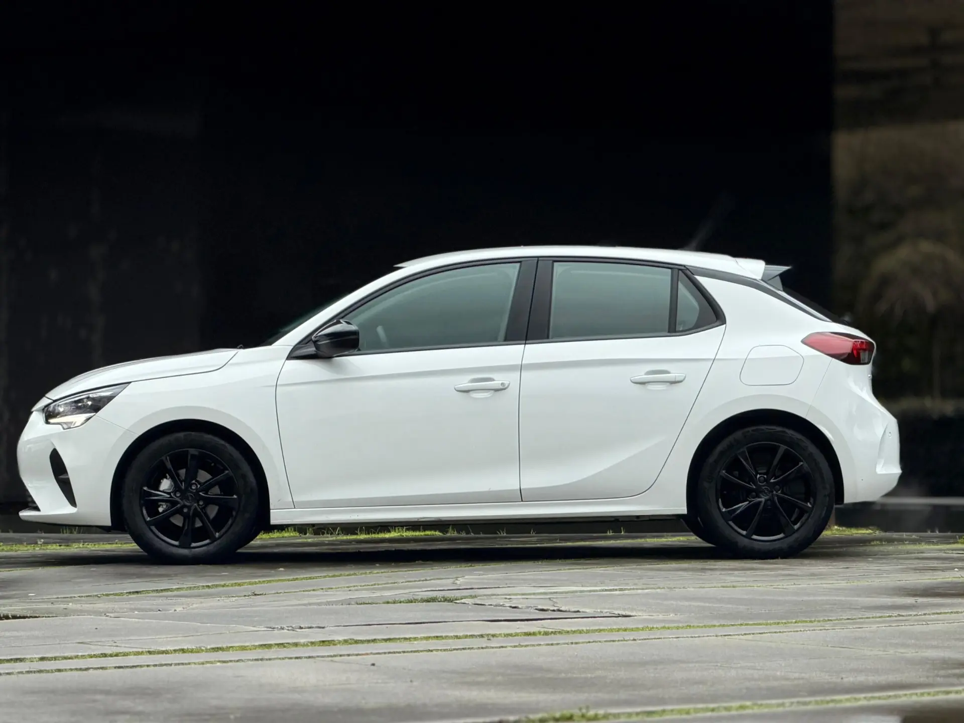 Opel Corsa 1.2 Edition 6