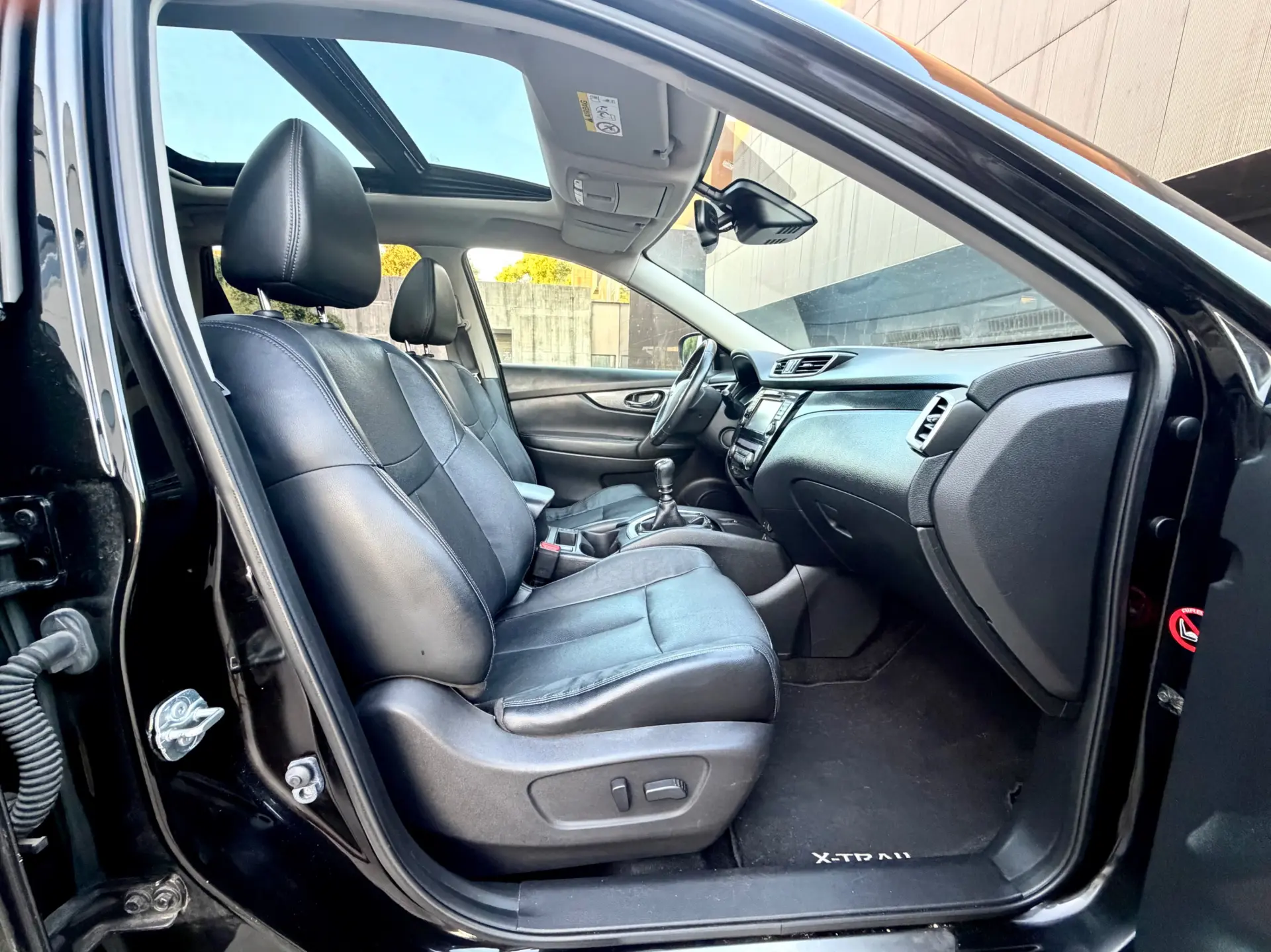 Nissan X-Trail TEKNA PREMUIM 14