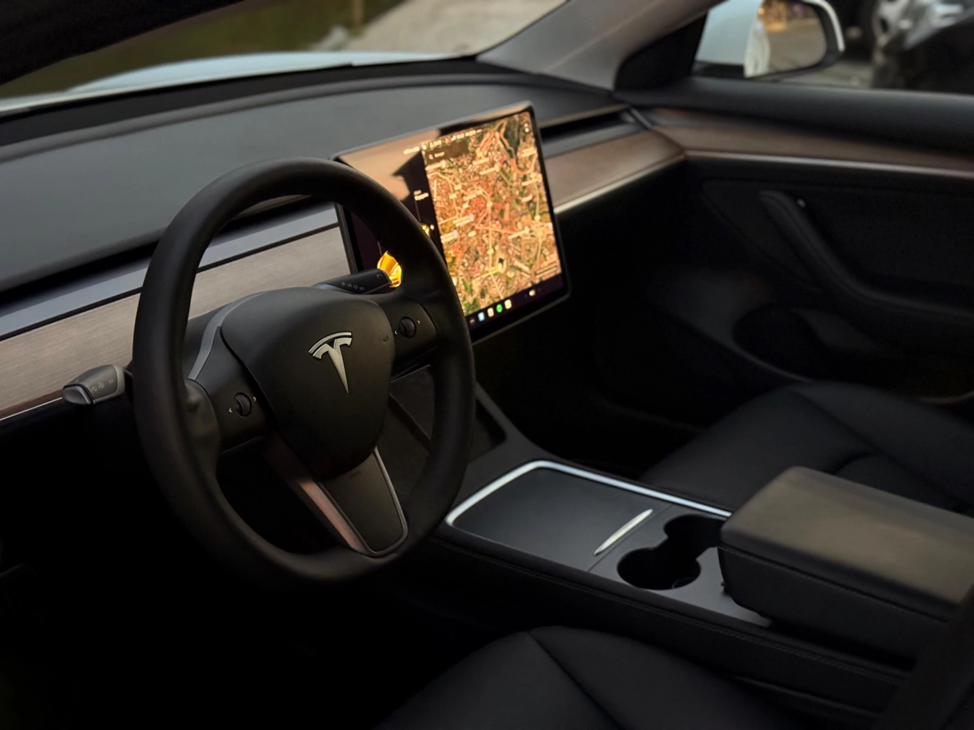 Tesla Model 3 Long range 5
