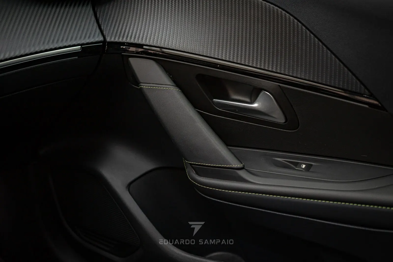 Peugeot 208 1.2 PureTech GT Line 12