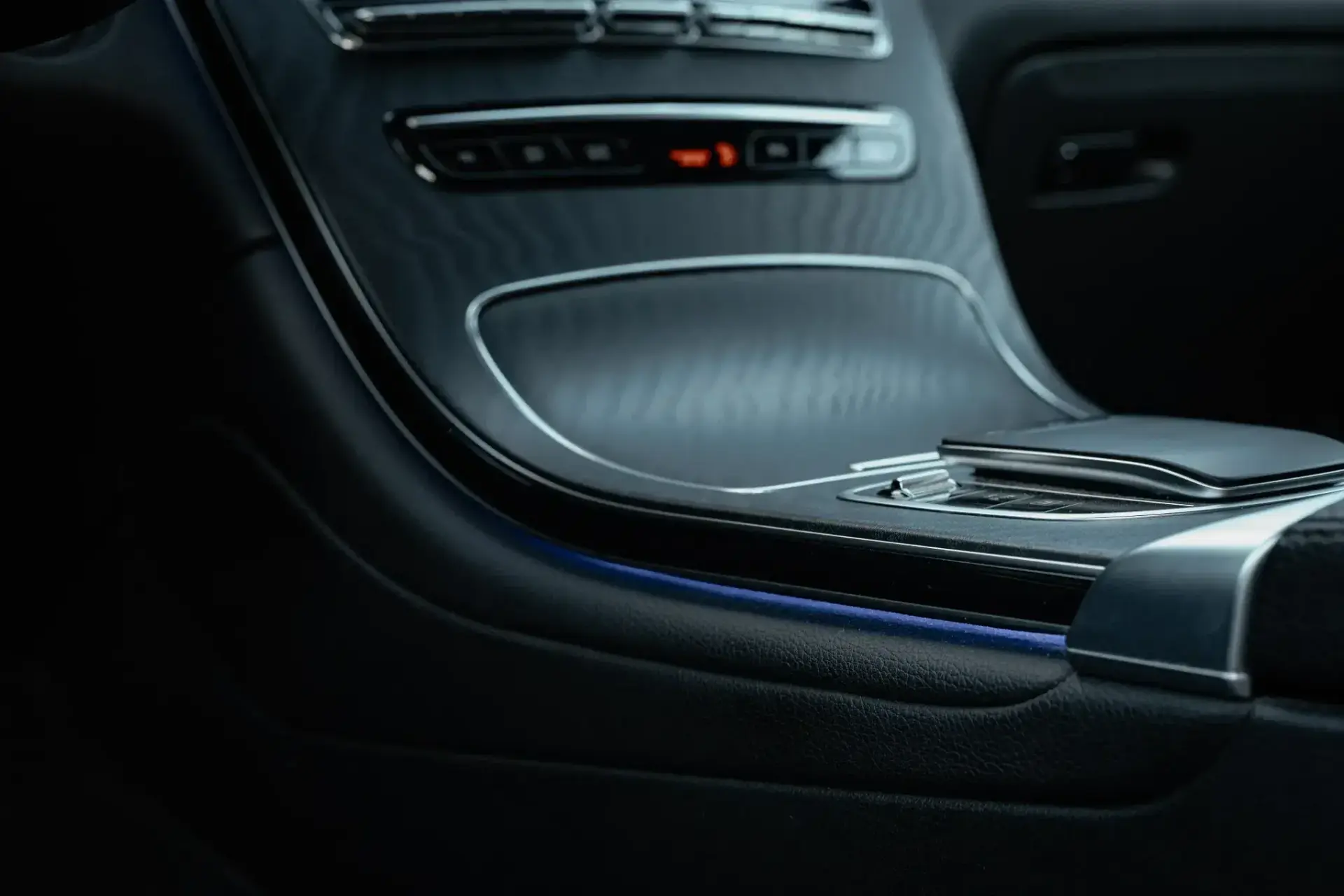 Mercedes-Benz GLC 300 de 4Matic 25