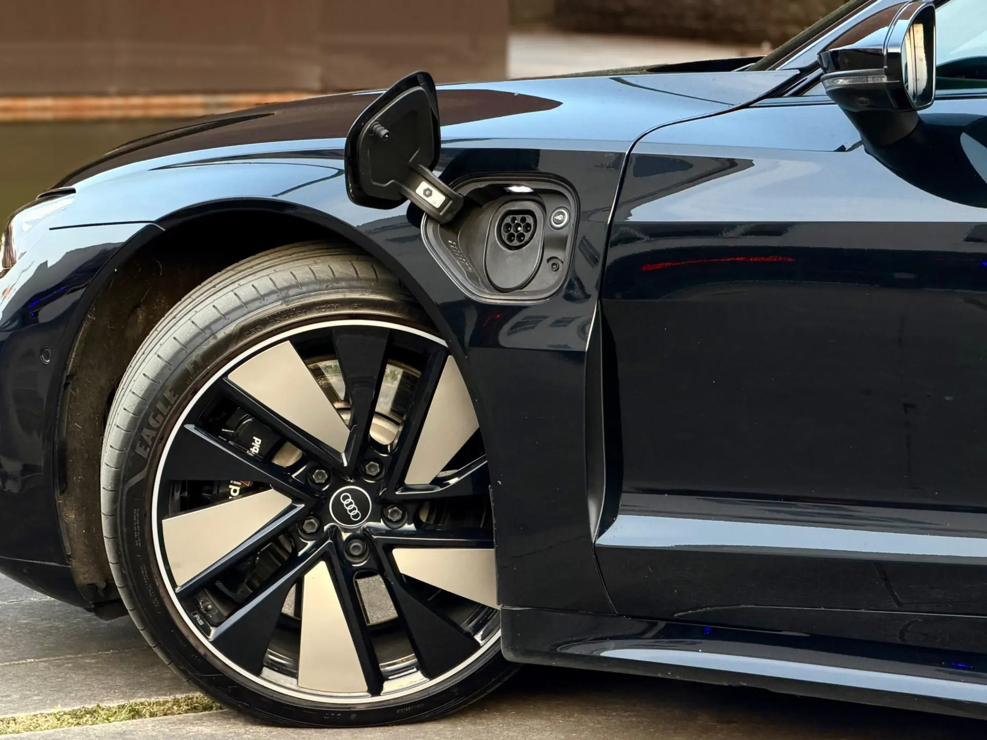 Audi e-tron GT quattro 18