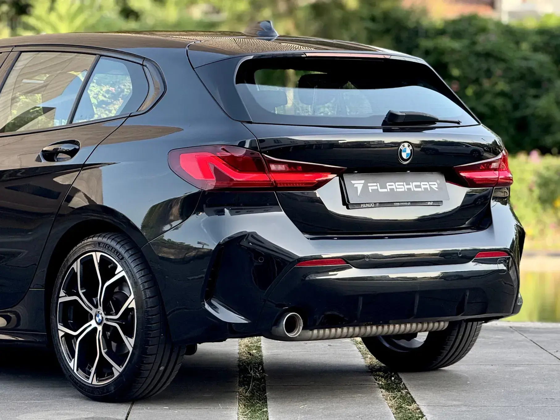 BMW 118 i Pack Desportivo M Auto 23