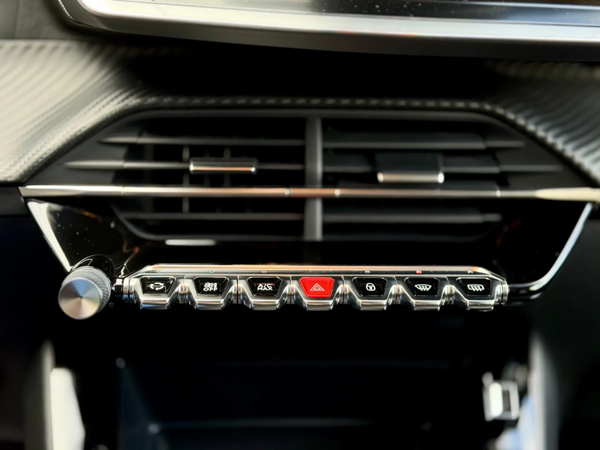 Peugeot 208 1.2 PureTech Allure Pack 21