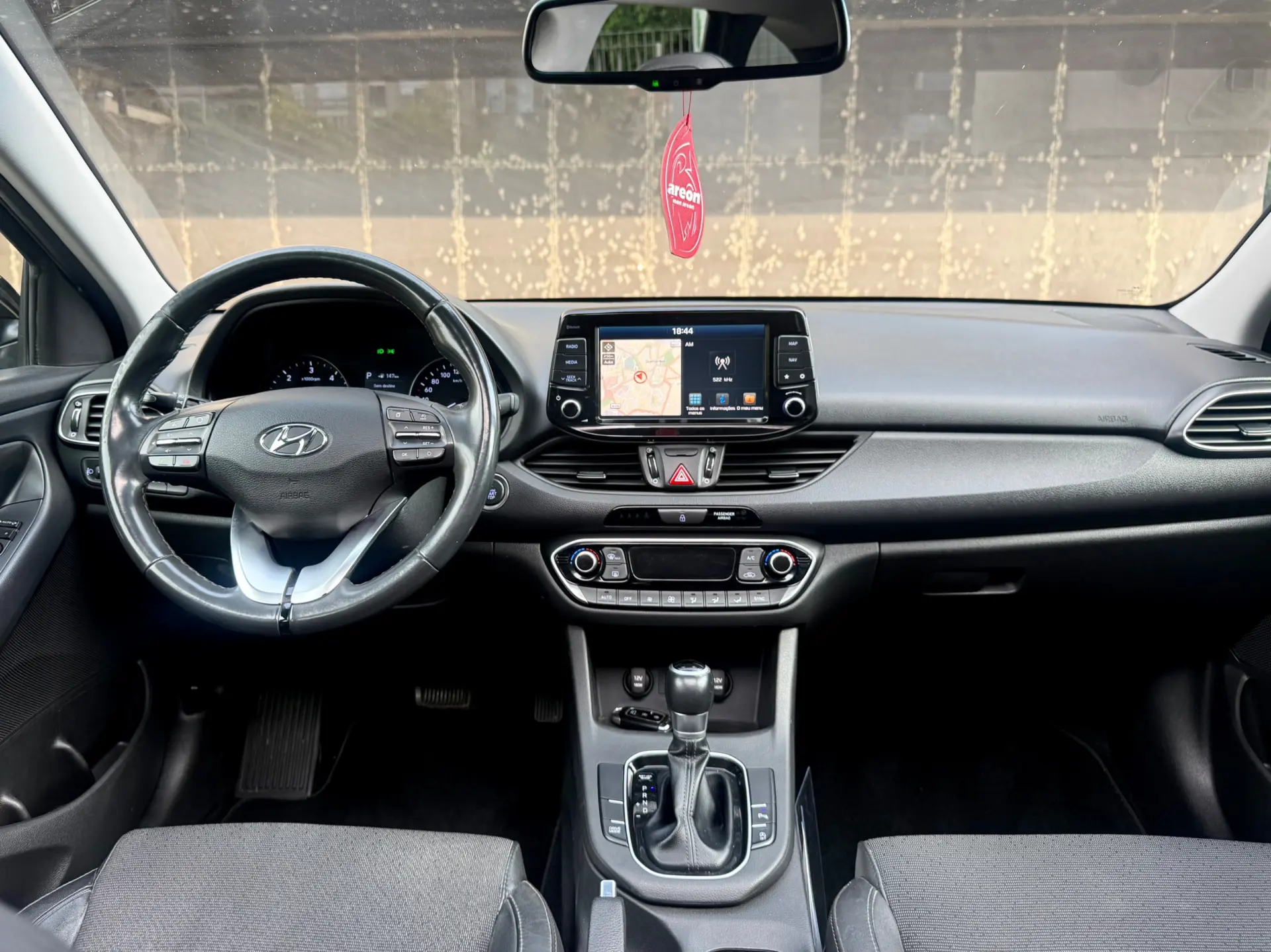 Hyundai i30 SW 1.6 CRDi Style+Navi 31