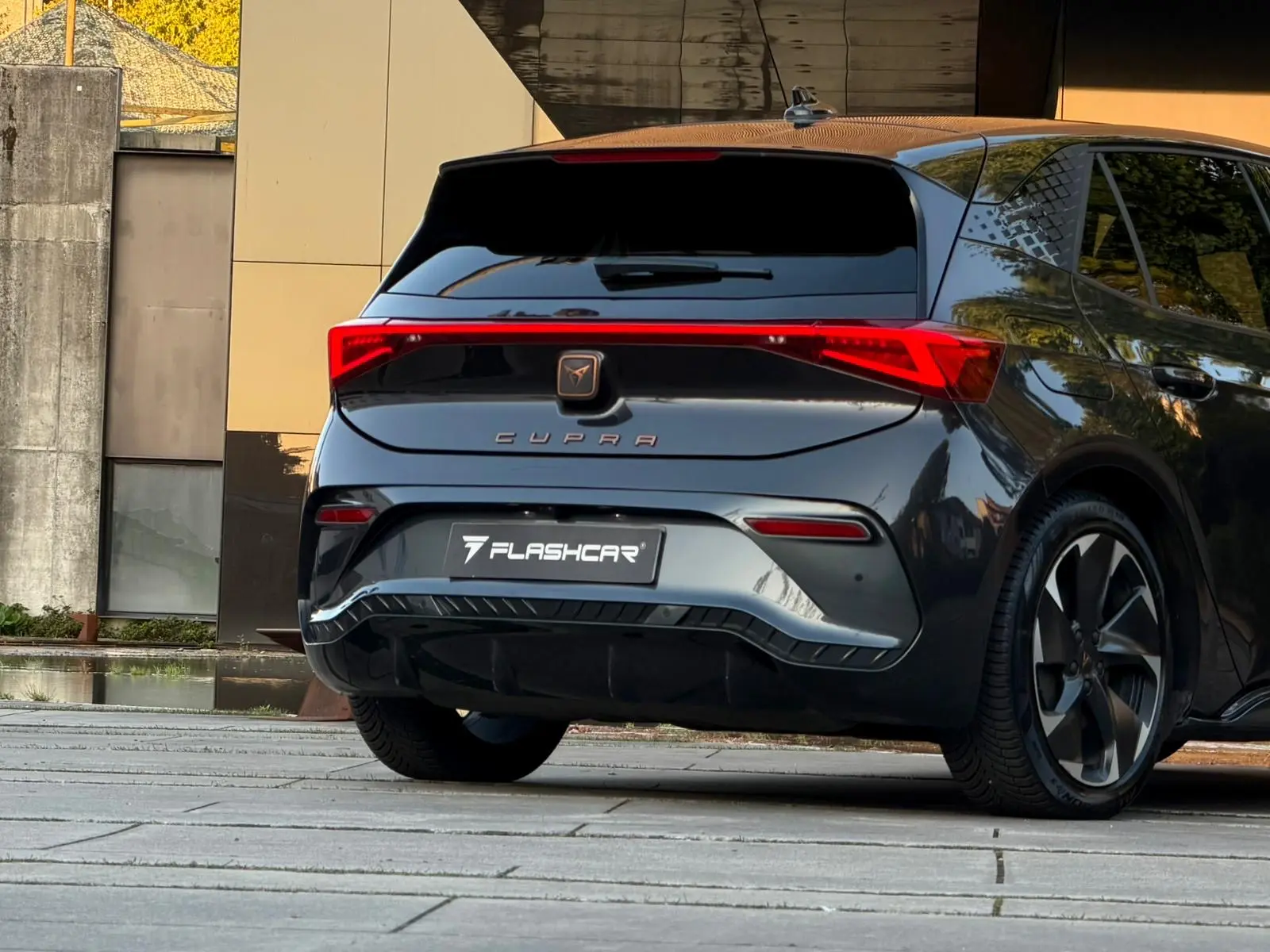 Cupra Born 77 kWh e-Boost Plus 44