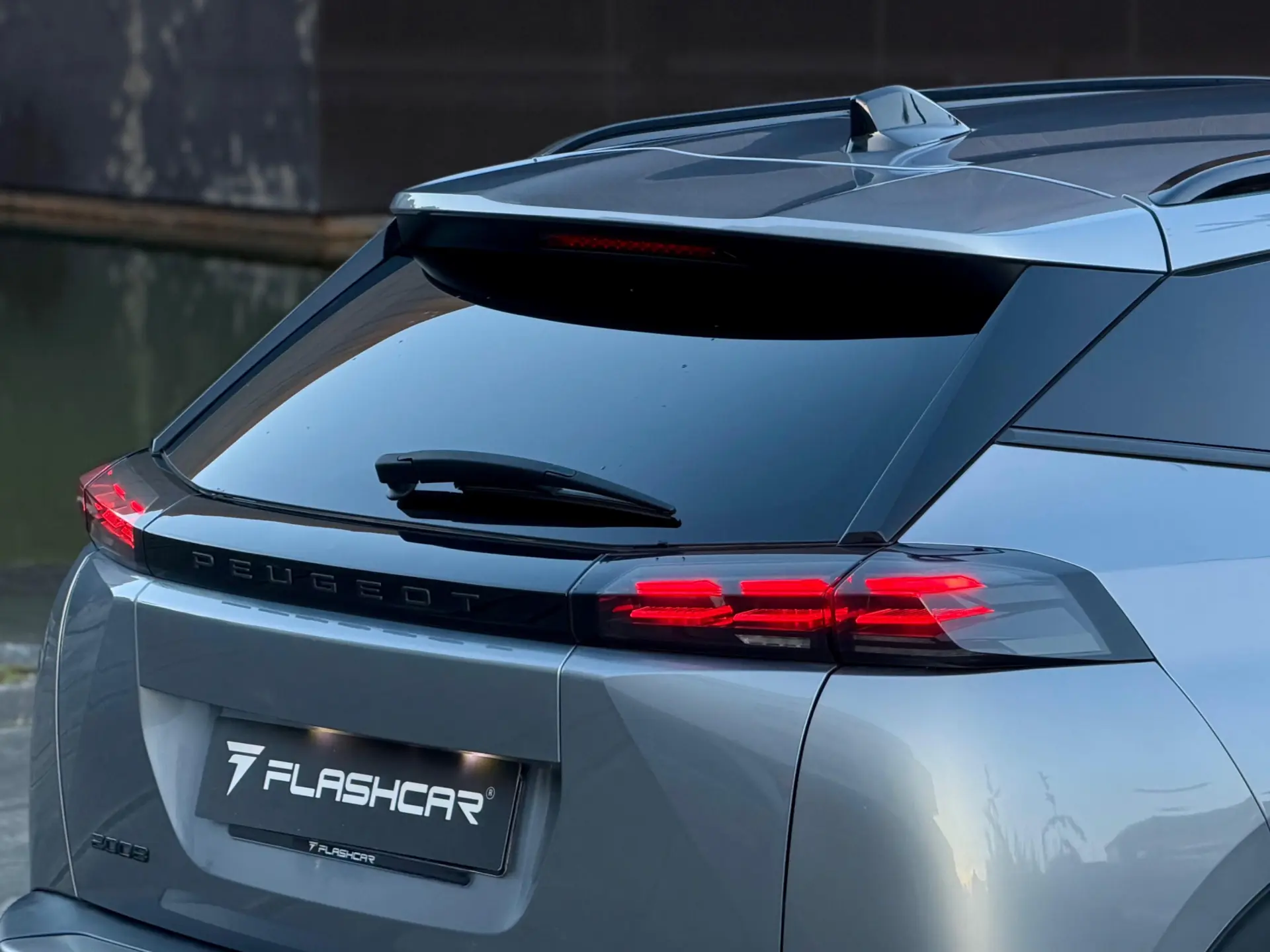 Peugeot 2008 1.2 PureTech Allure Pack 17