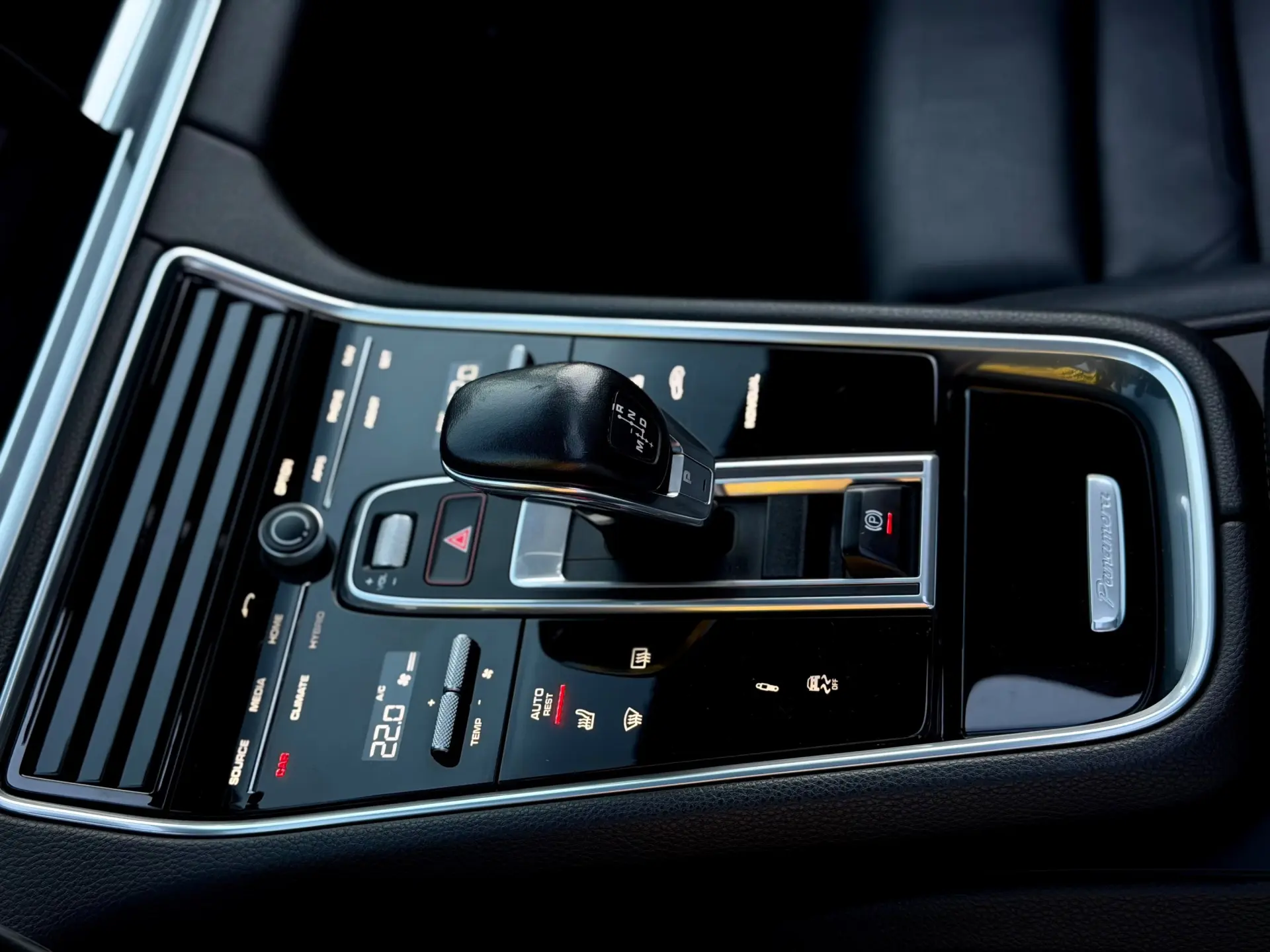 Porsche Panamera 4 E-Hybrid 40