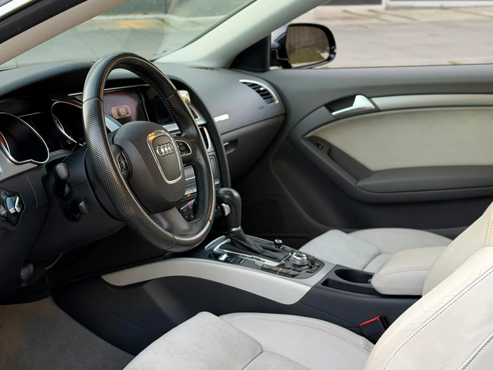 Audi A5 Advanced 14