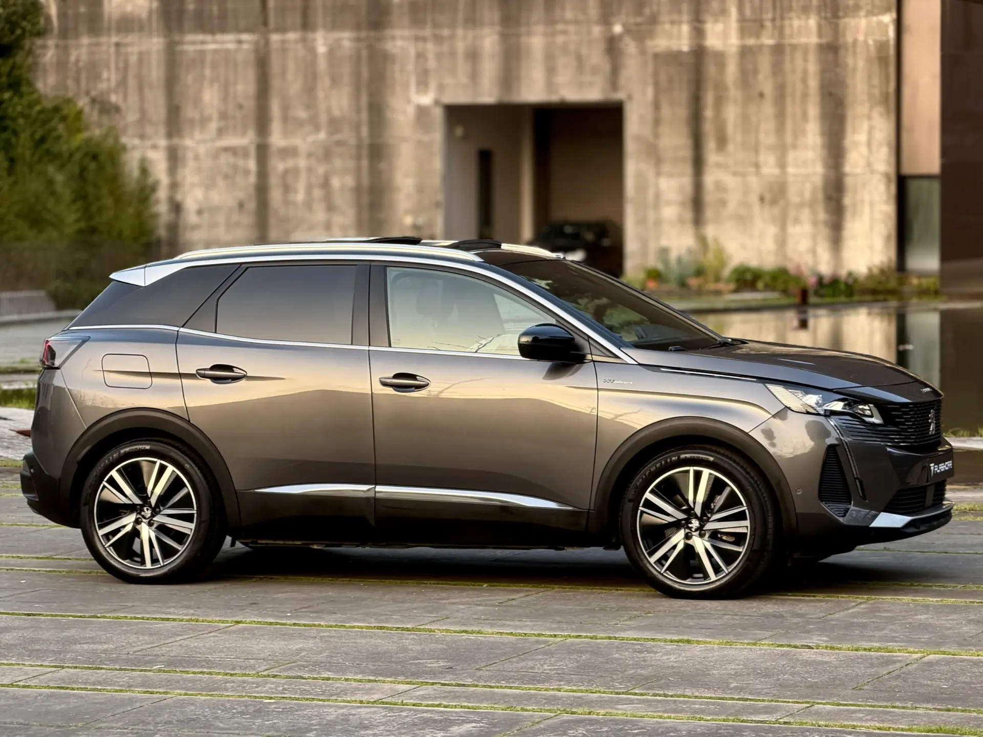 Peugeot 3008 1.6 Hybrid4 GT Line e-EAT8 46