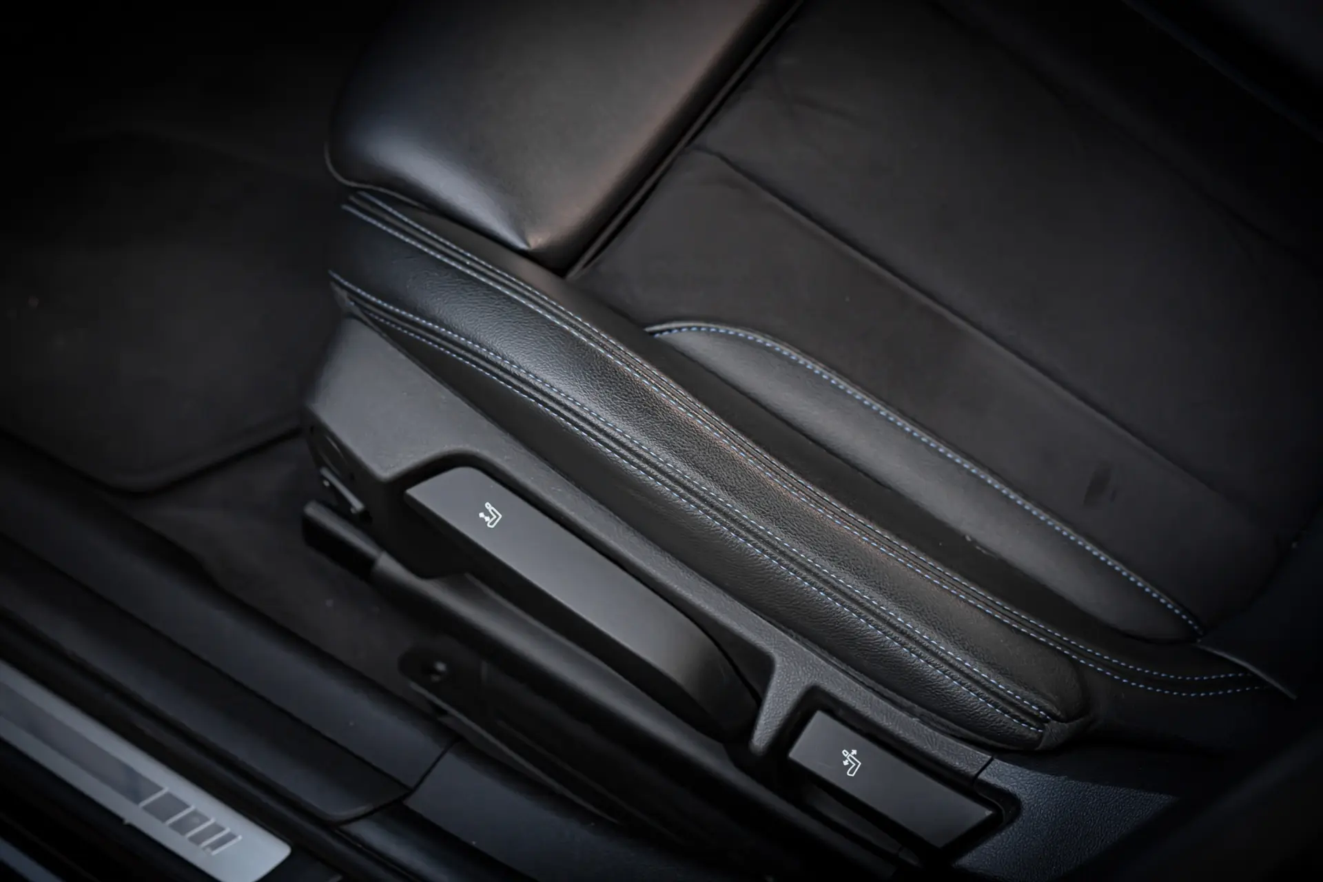 BMW 320 d Pack M Auto 24