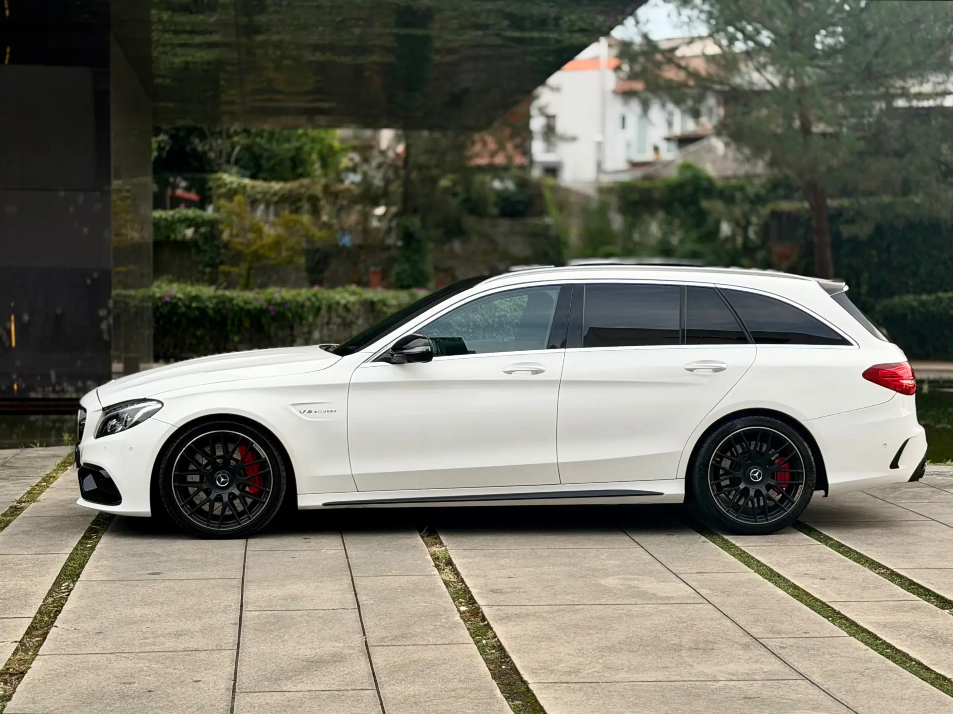 Mercedes-Benz C 63 AMG S 34