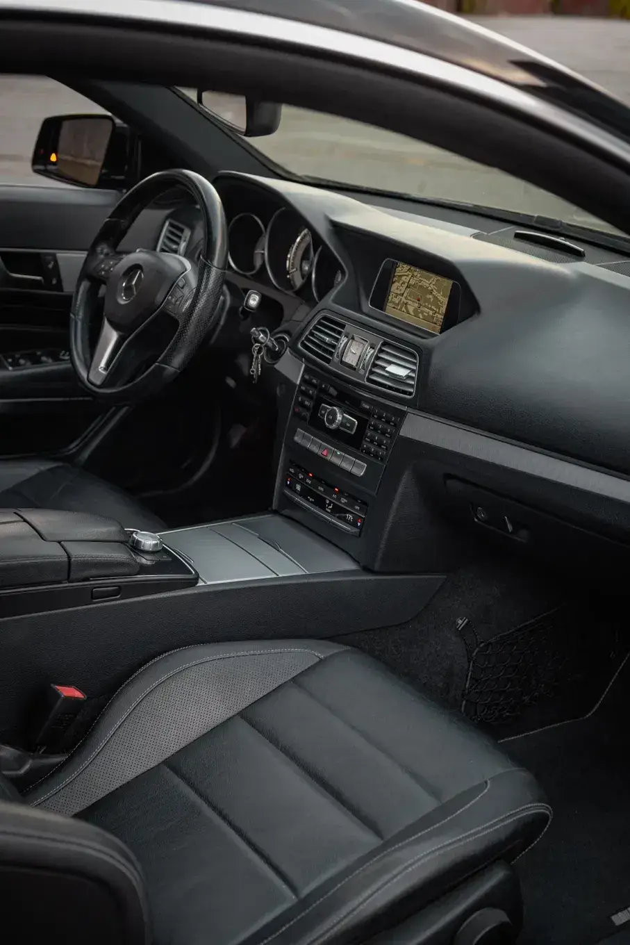 Mercedes-Benz E 220 13