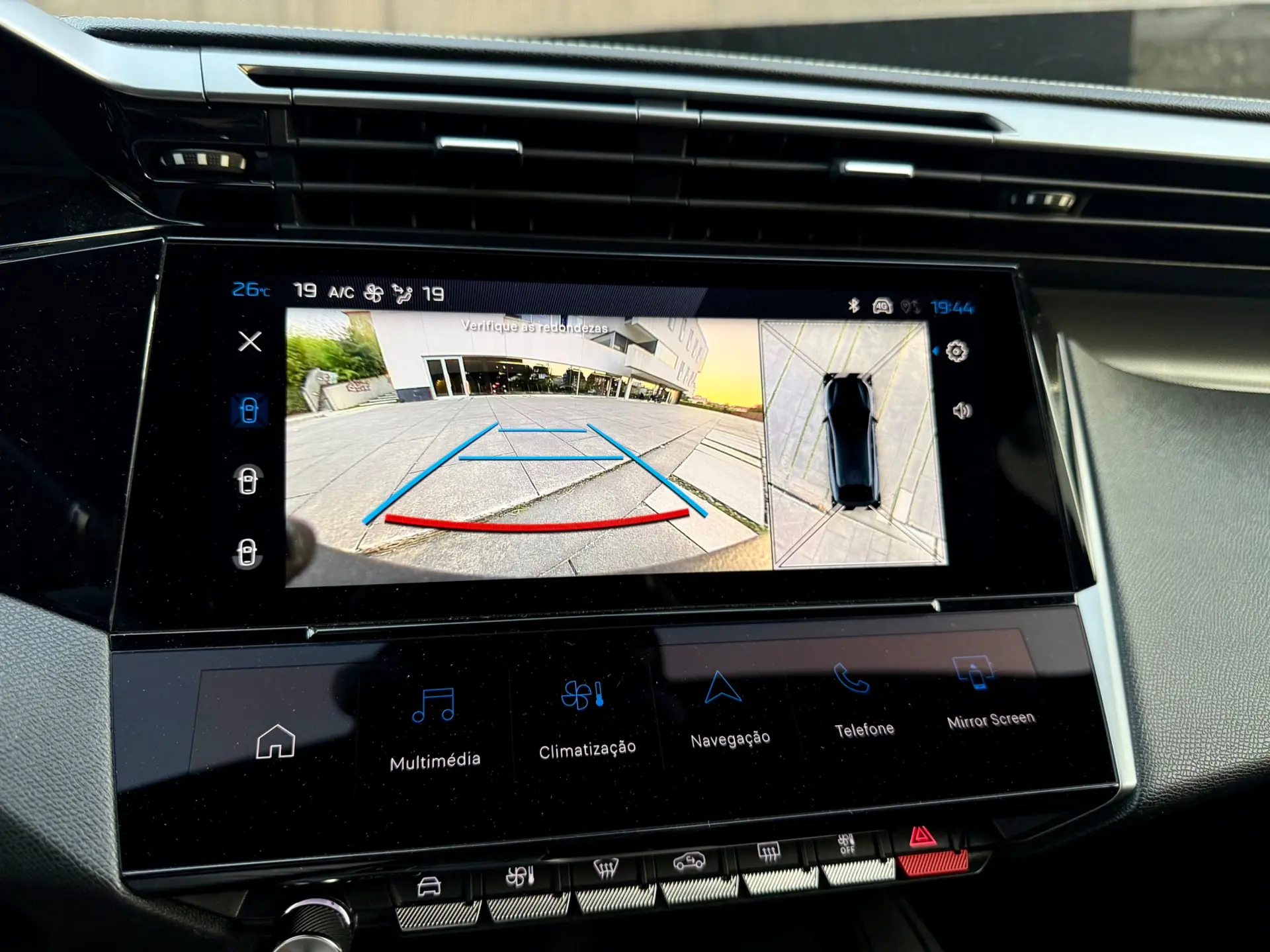 Peugeot 408 1.6 Hybrid GT e-EAT8 15