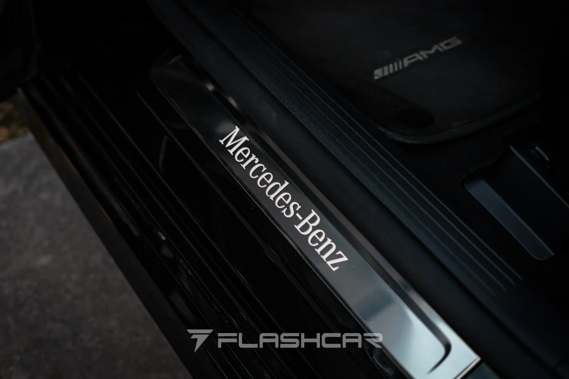 Mercedes-Benz EQE 300 AMG LINE 29