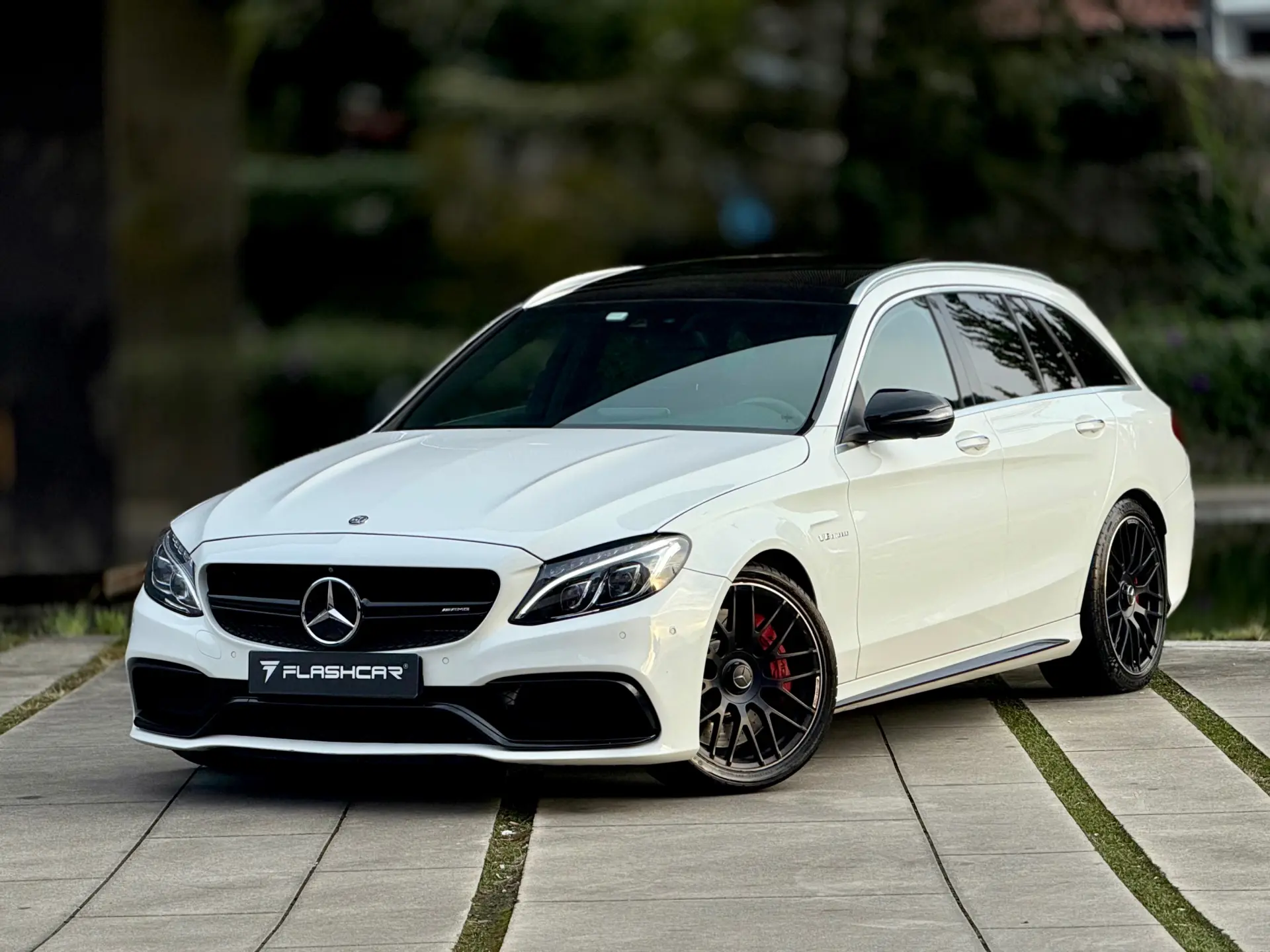 Mercedes-Benz C 63 AMG S 1