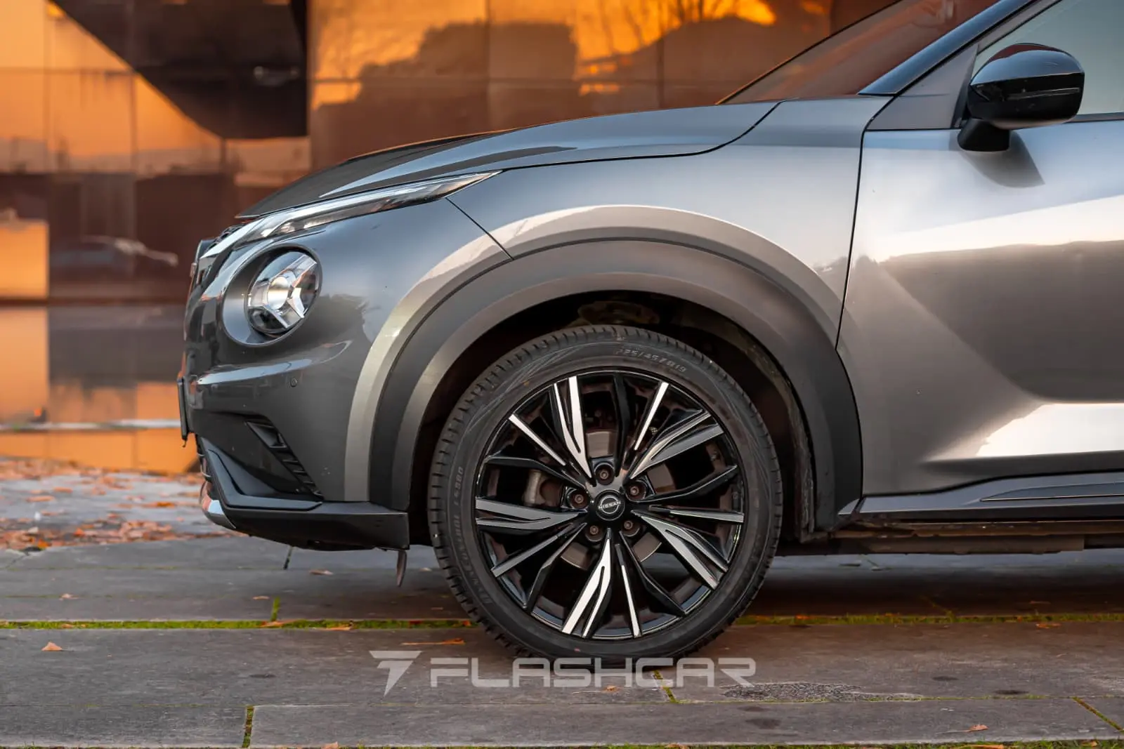 Nissan Juke 1.0 DIG-T N-Design Black 5