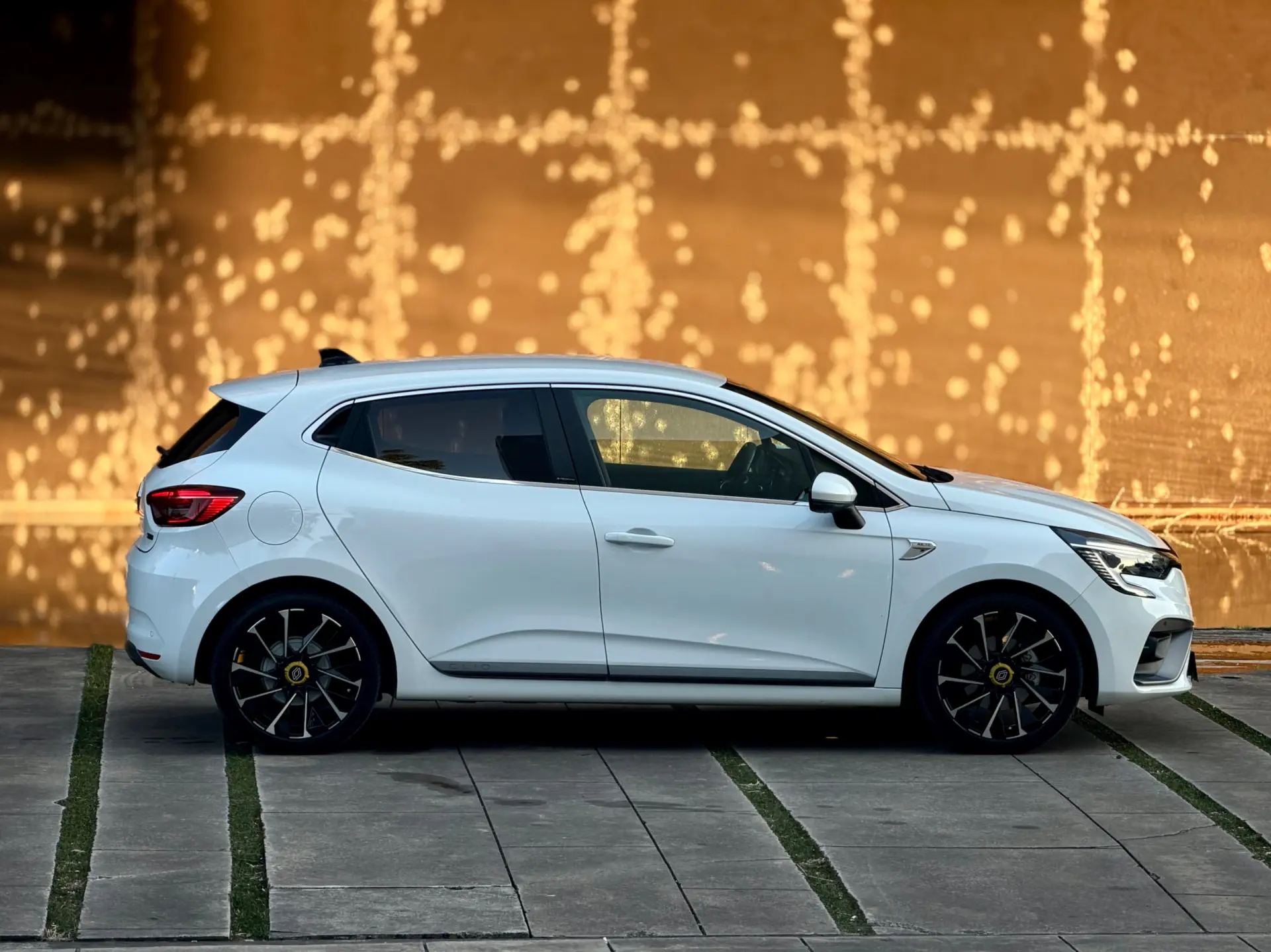 Renault Clio E.tech Hubrid RS-line 31