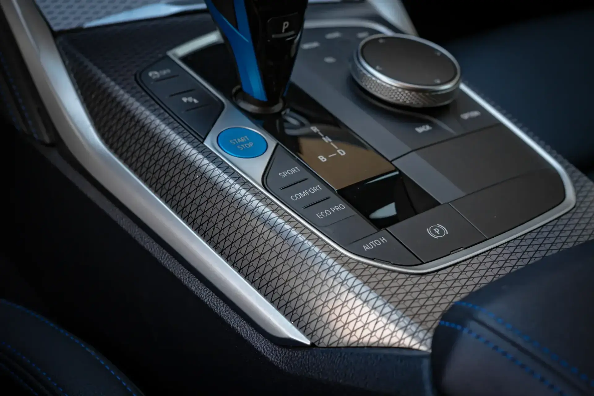 BMW i4 eDrive40 Pack Desportivo M 38