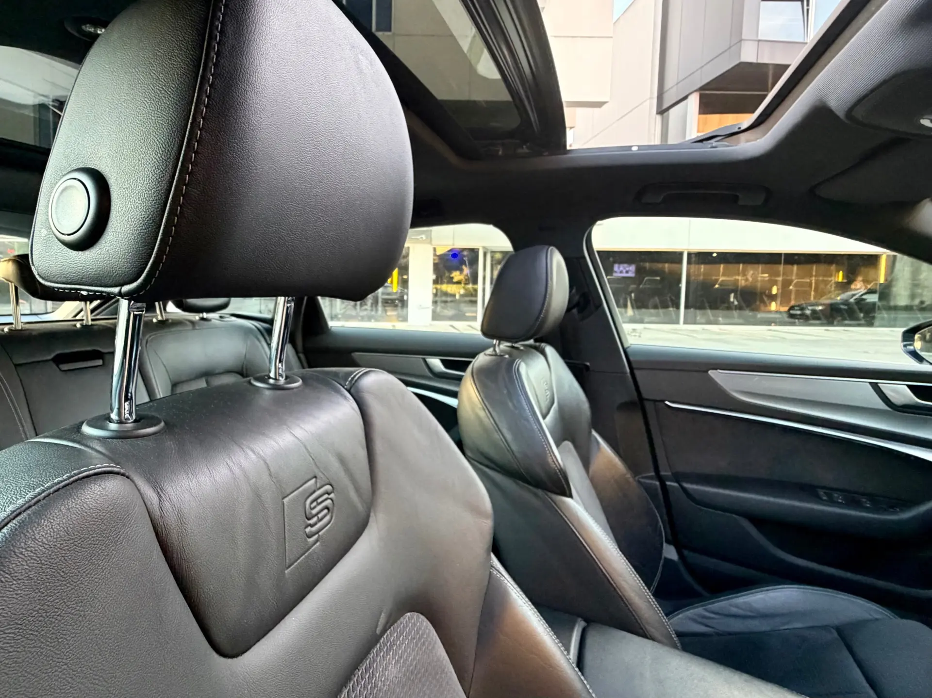 Audi A6 Avant 40 TDI S line S tronic 17