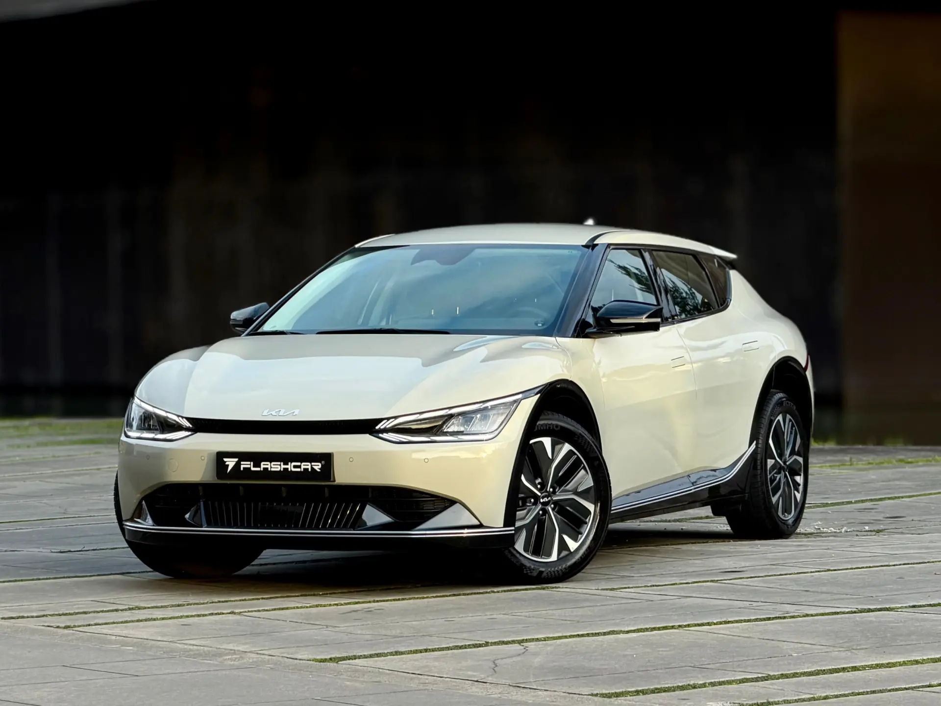 Kia EV6 77.4 kWh Tech 43