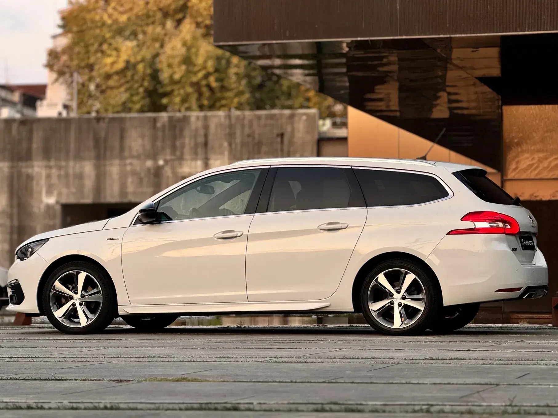 Peugeot 308 SW 1.5 BlueHDi GT Line 15