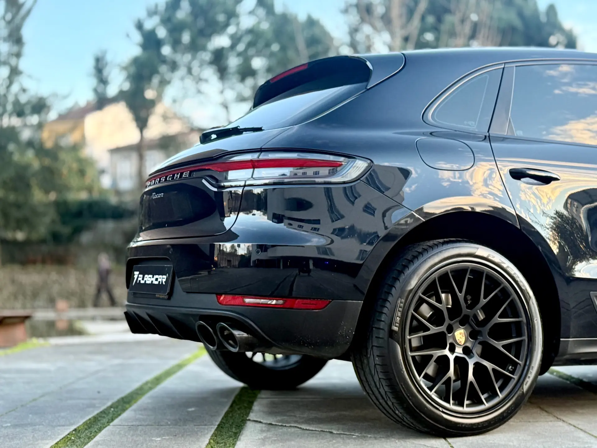 Porsche Macan Standard 27