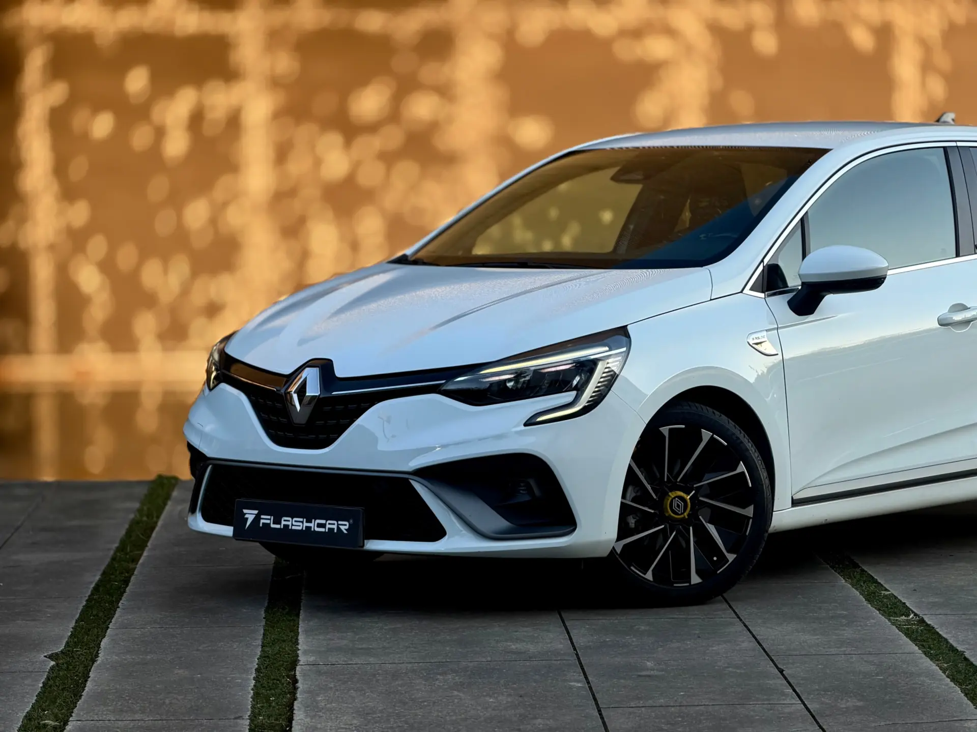 Renault Clio E.tech Hubrid RS-line 44
