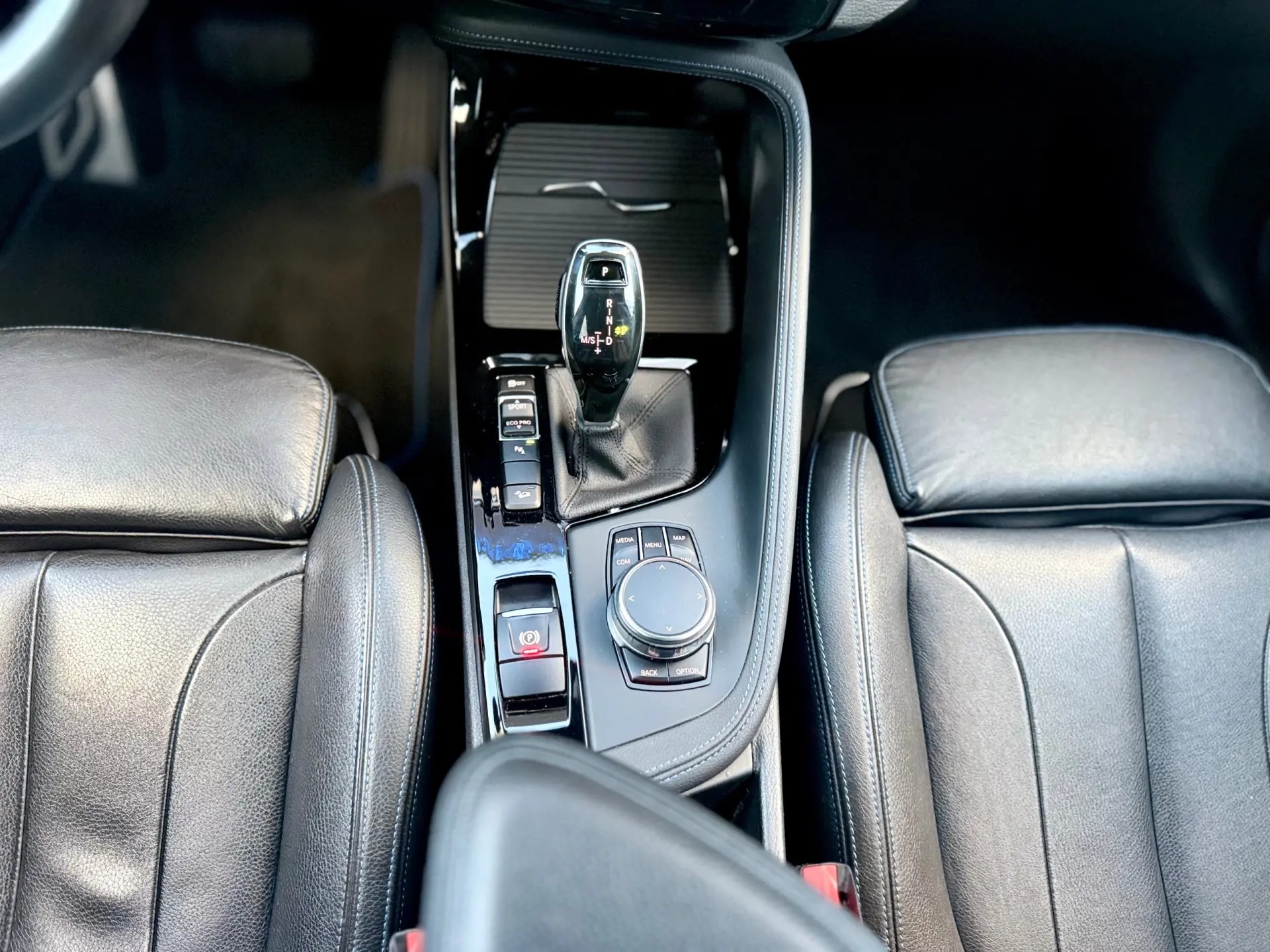 BMW X2 20 d sDrive Auto X Pack M 29