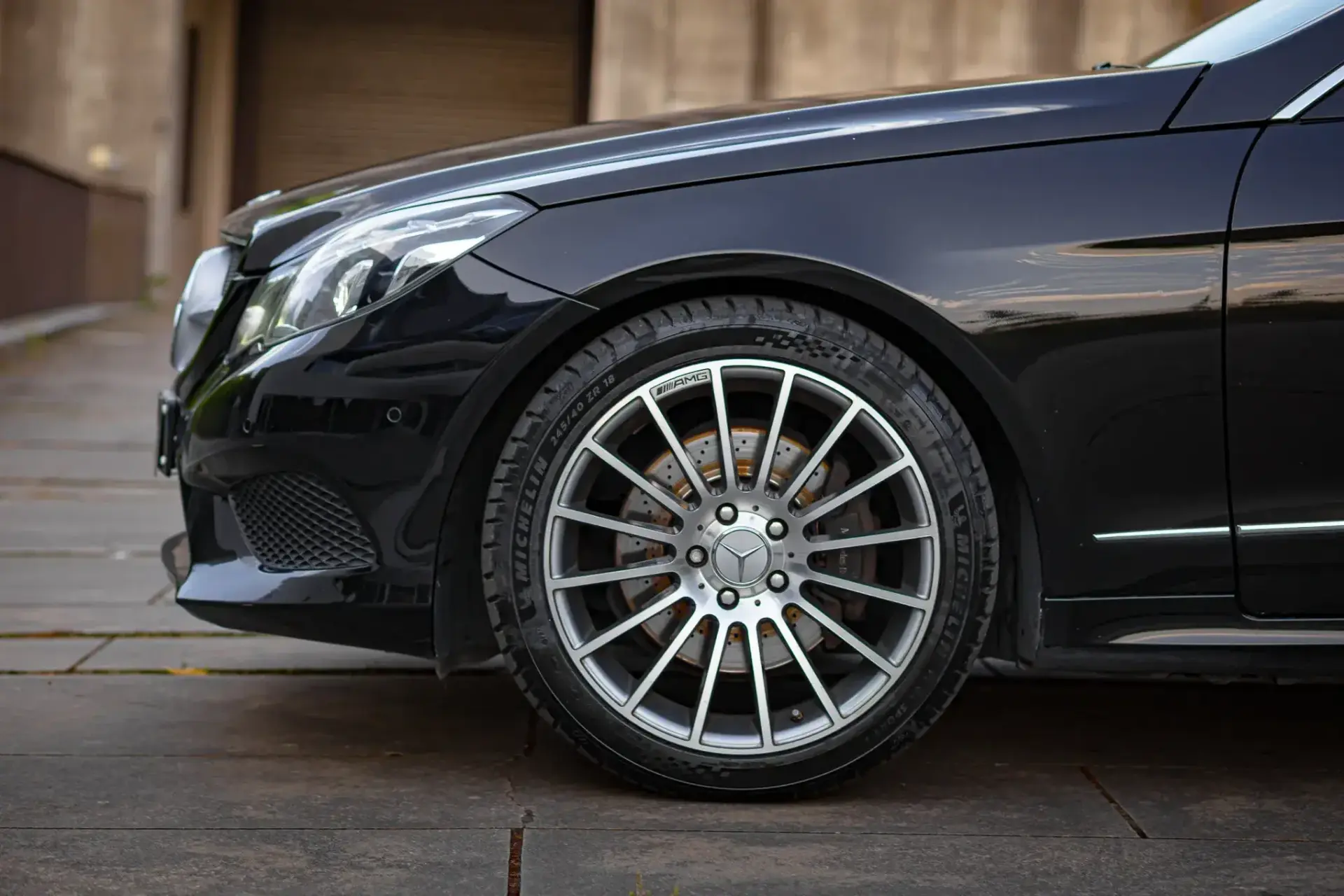 Mercedes-Benz E 220 7